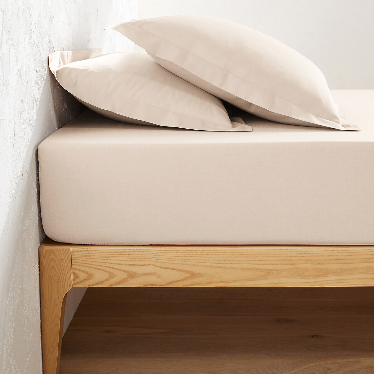 Μονόχρωμο σεντόνι με λάστιχο από σύμμικτο βαμβακερό ύφασμα 90x190 cm