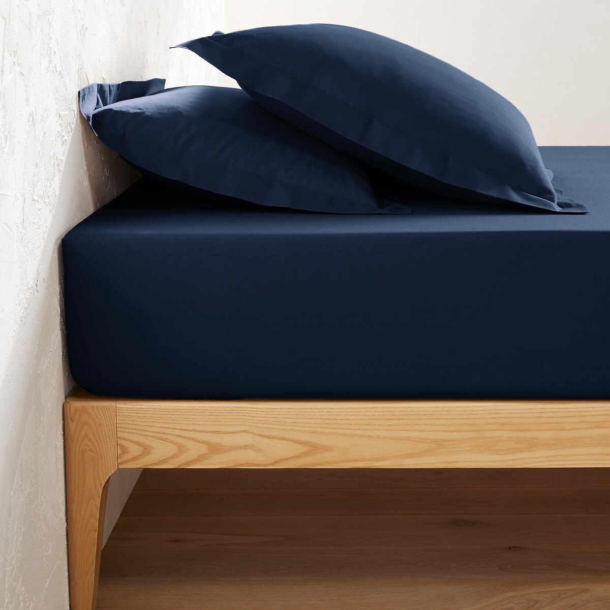 Μονόχρωμο σεντόνι με λάστιχο από σύμμικτο βαμβακερό ύφασμα 90x190 cm