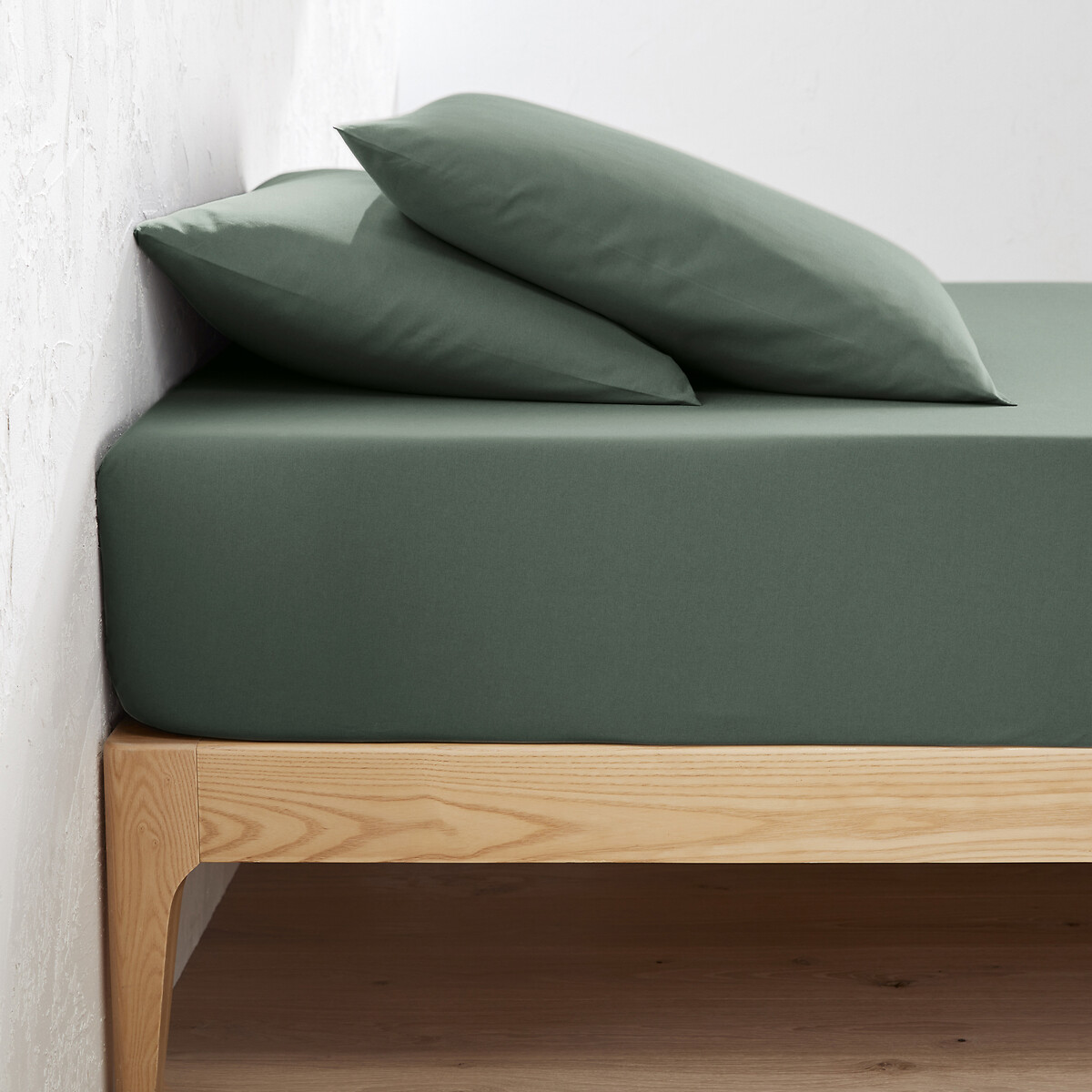 Μονόχρωμο σεντόνι με λάστιχο από οργανικό βαμβάκι 90x190 cm