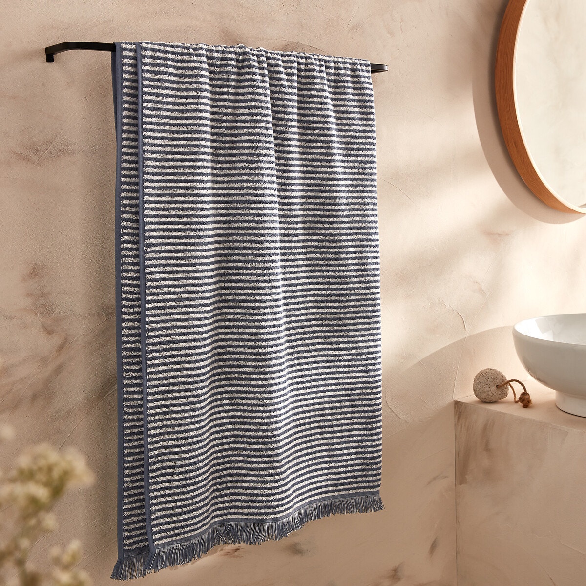 Σπίτι > Λευκά είδη > Μπάνιο > Μάξι πετσέτες μπάνιου Ριγέ πετσέτα μπάνιου maxi 100x150 cm