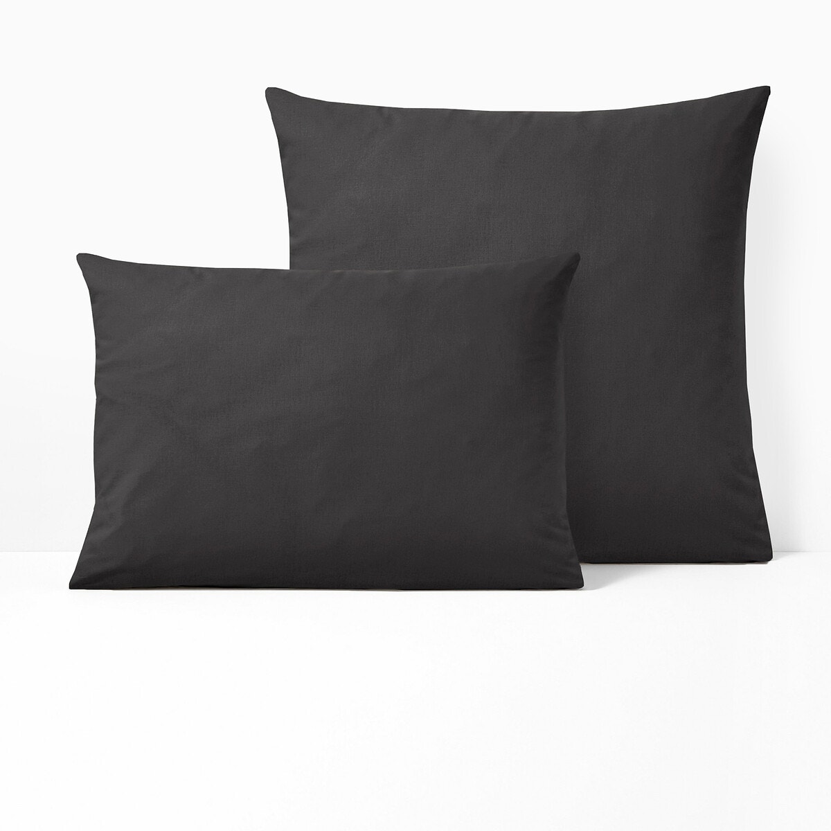 Μονόχρωμη βαμβακερή μαξιλαροθήκη χωρίς βολάν 50x70 cm