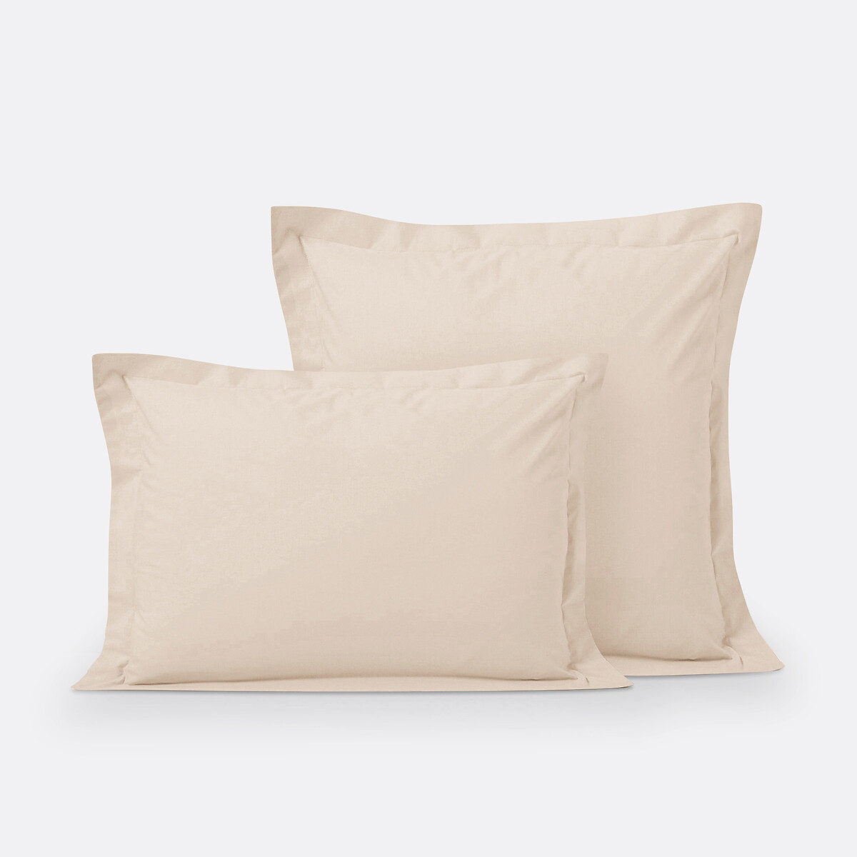 Μονόχρωμη βαμβακερή μαξιλαροθήκη με επίπεδο βολάν 63x63 cm