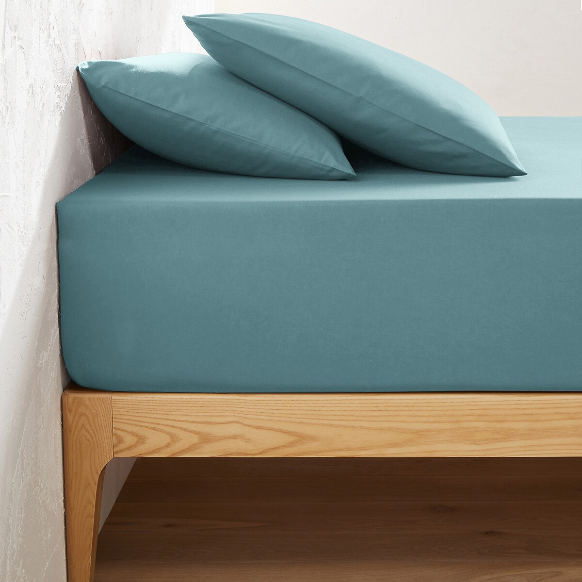 Μονόχρωμο βαμβακερό σεντόνι με λάστιχο για στρώματα μεγάλου πάχους 90x190 cm