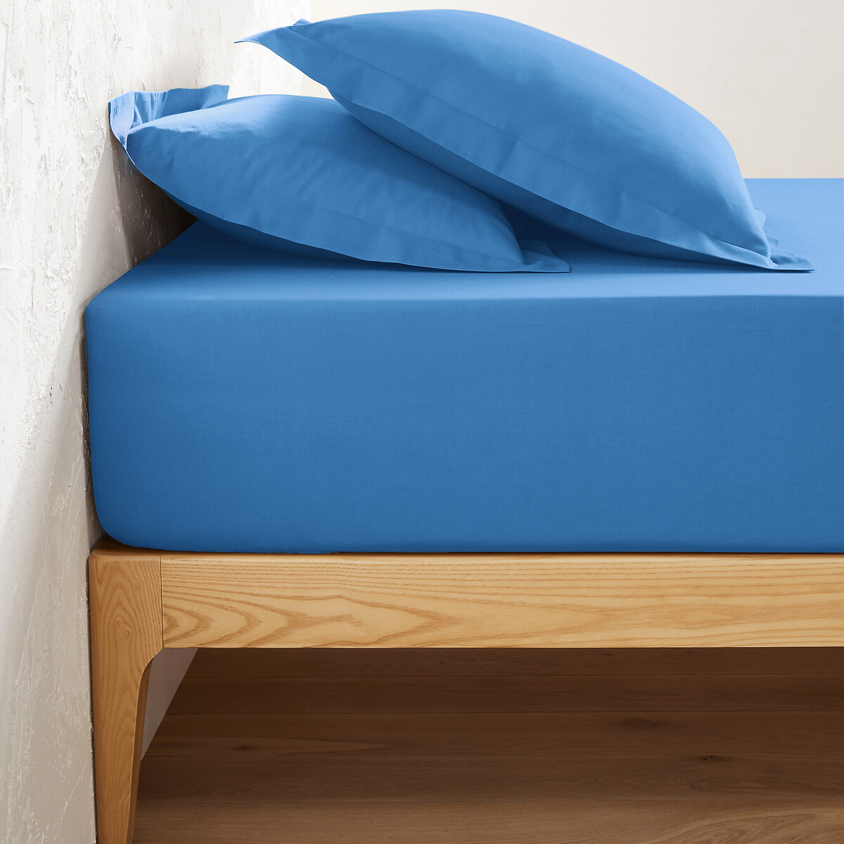 Μονόχρωμο σεντόνι με λάστιχο για στρώματα μεγάλου πάχους 90x200 cm