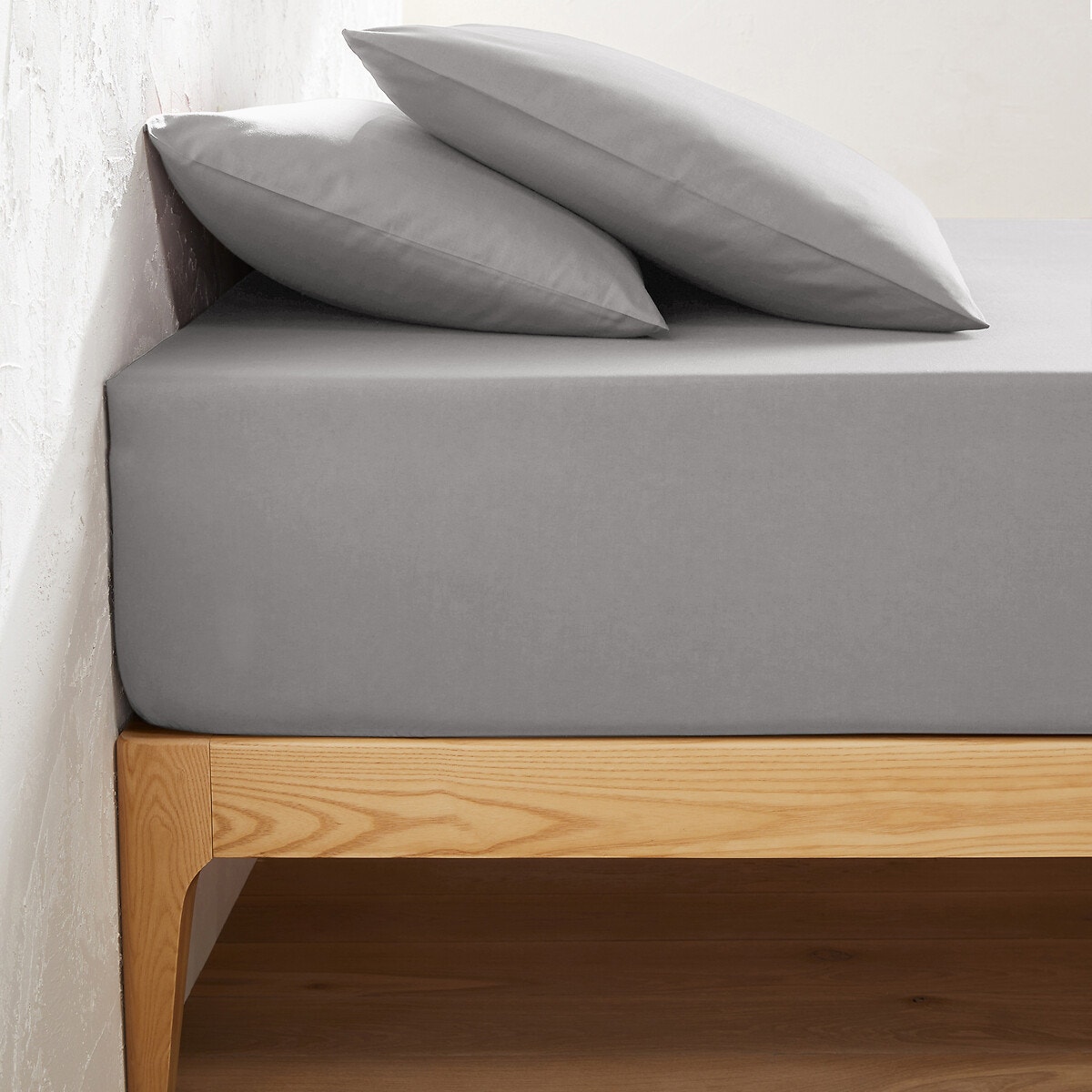 Μονόχρωμο σεντόνι με λάστιχο για στρώματα μεγάλου πάχους 90x200 cm