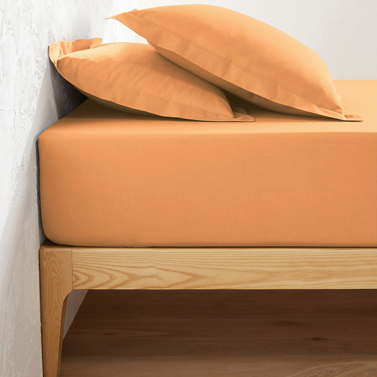 Μονόχρωμο σεντόνι με λάστιχο για στρώματα μεγάλου πάχους 90x200 cm