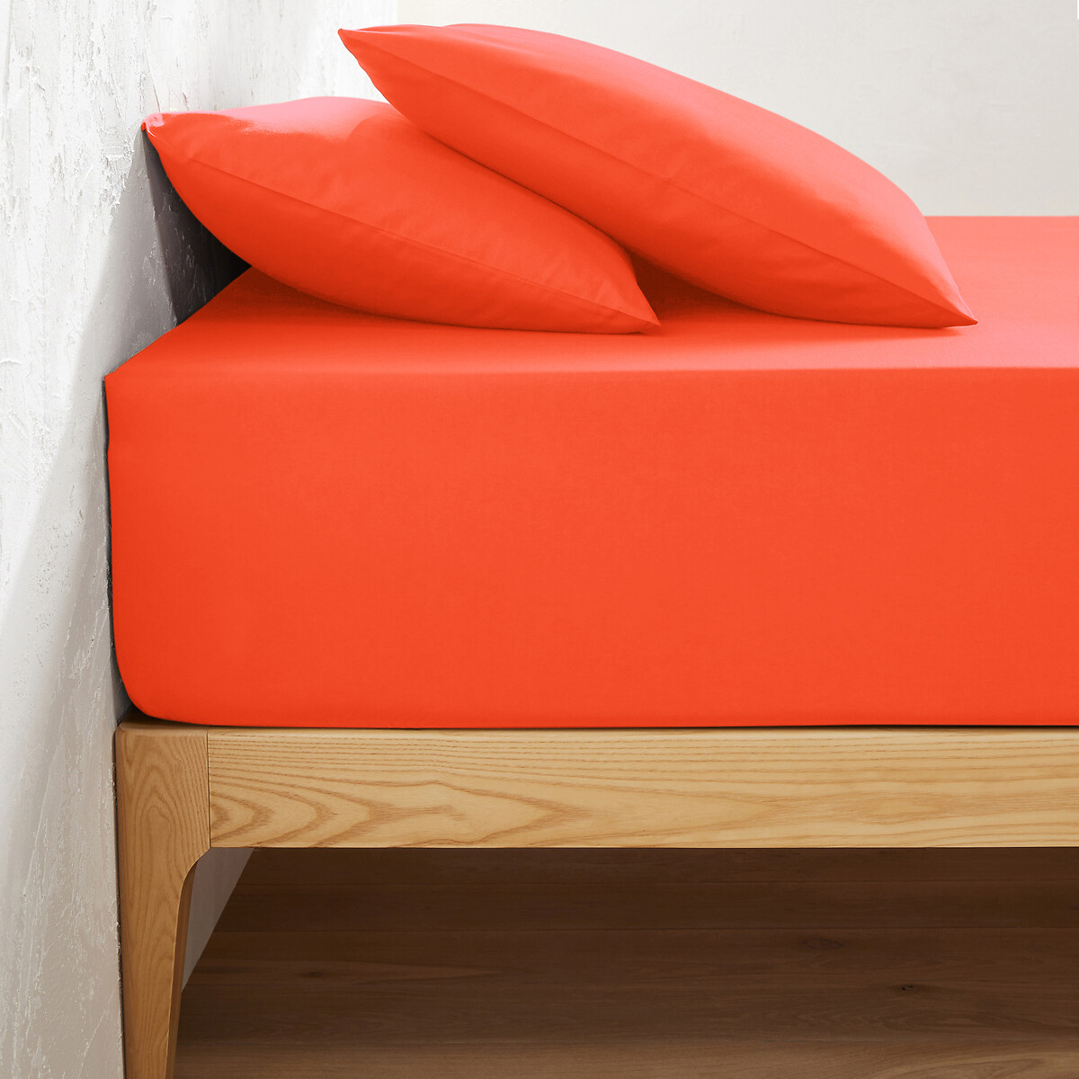 Μονόχρωμο σεντόνι με λάστιχο για στρώματα μεγάλου πάχους 90x200 cm