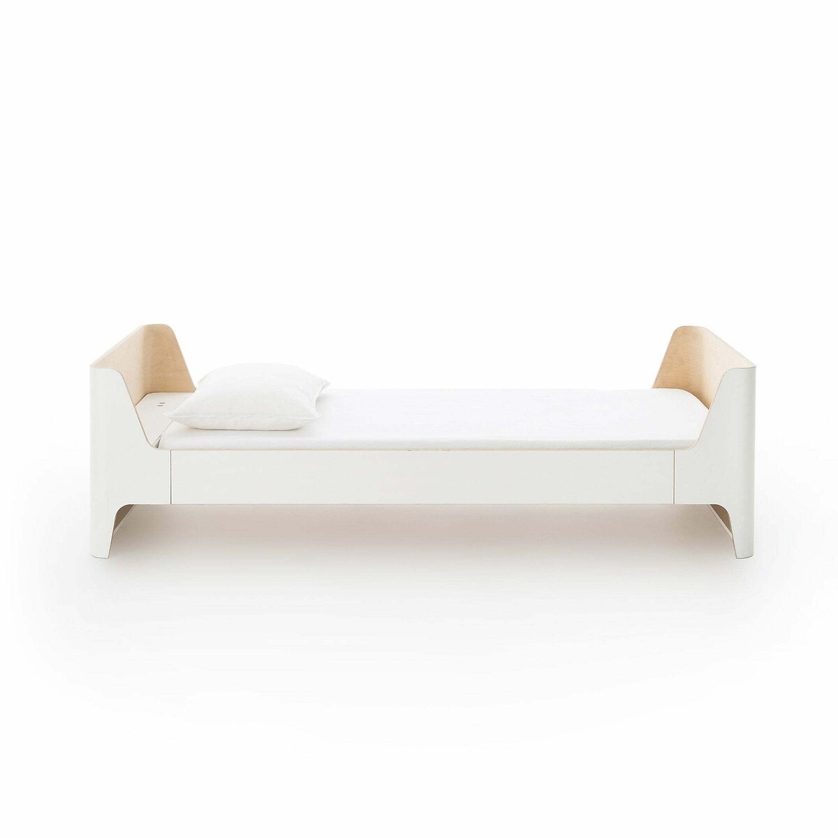 Μονό κρεβάτι Scandi, σχεδίασης E. Gallina