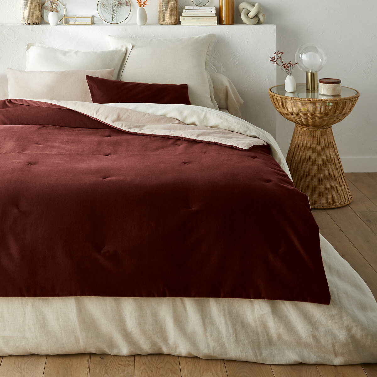 Κάλυμμα κρεβατιού από βελούδο 150x150 cm