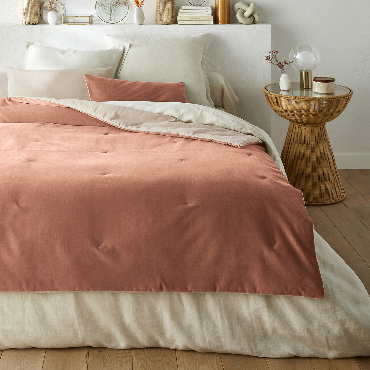 Κάλυμμα κρεβατιού από βελούδο, VELVET