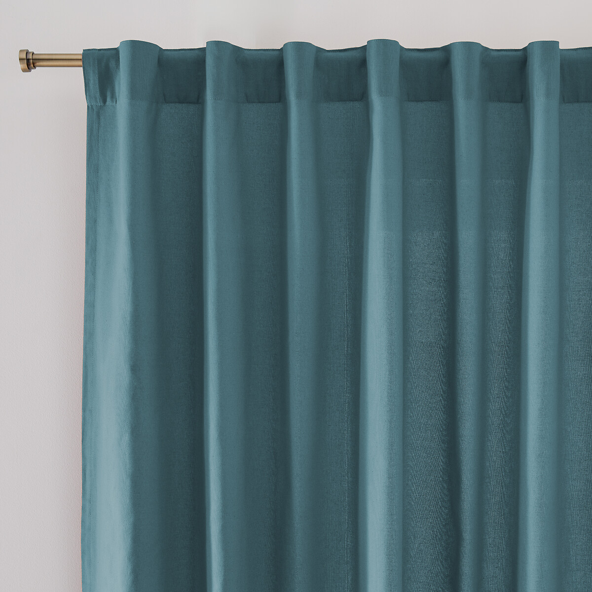 Κουρτίνα από 100% βαμβακερό ύφασμα με κρυφές θηλιές στο τελείωμα 220x135 cm