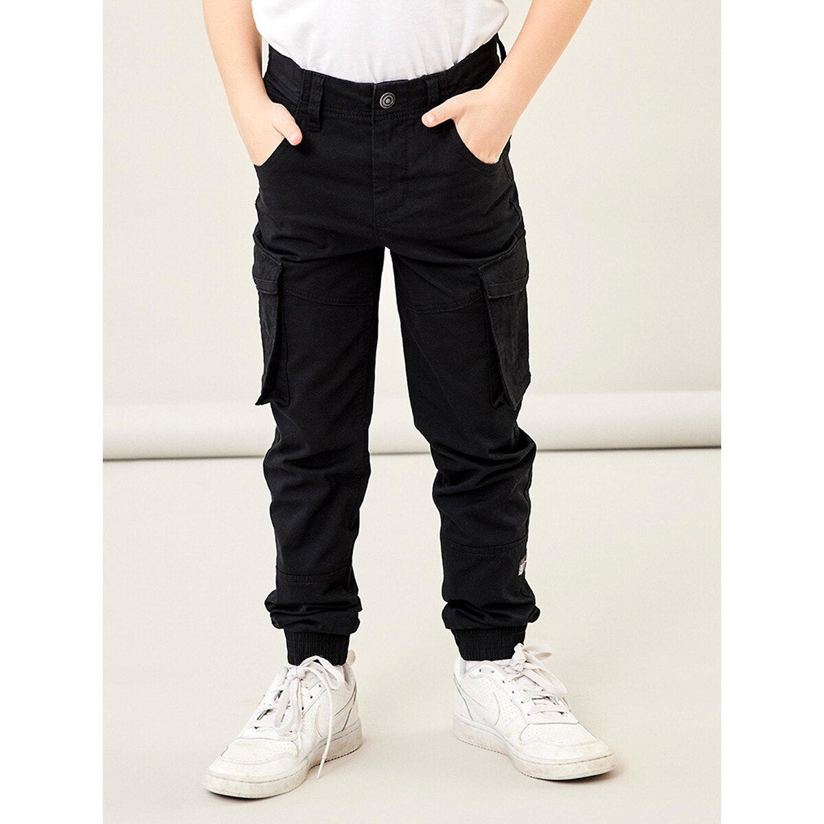 Παντελόνι με μεγάλες τσέπες, 6-14 ετών