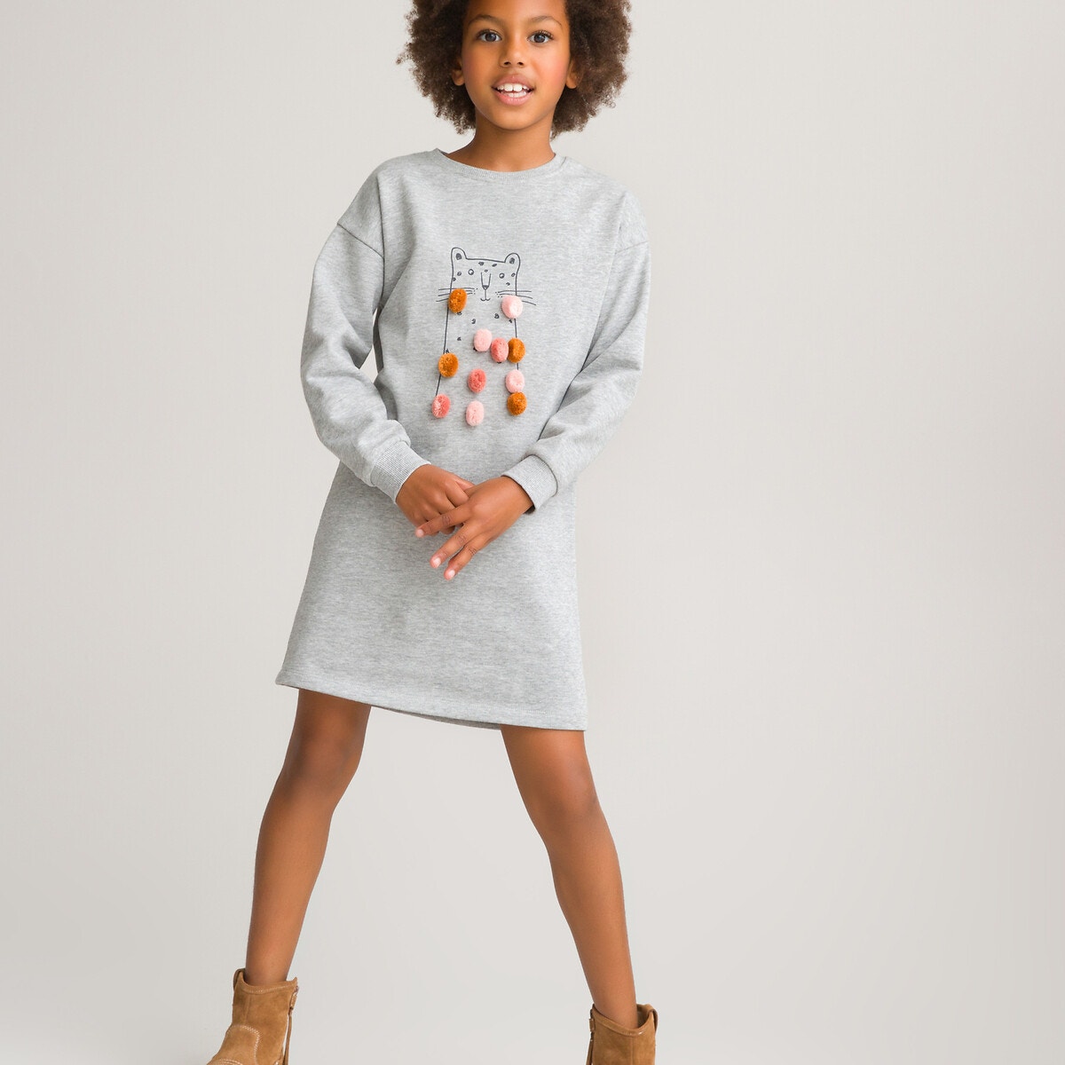 Φόρεμα από φανέλα με μικρές φουντίτσες