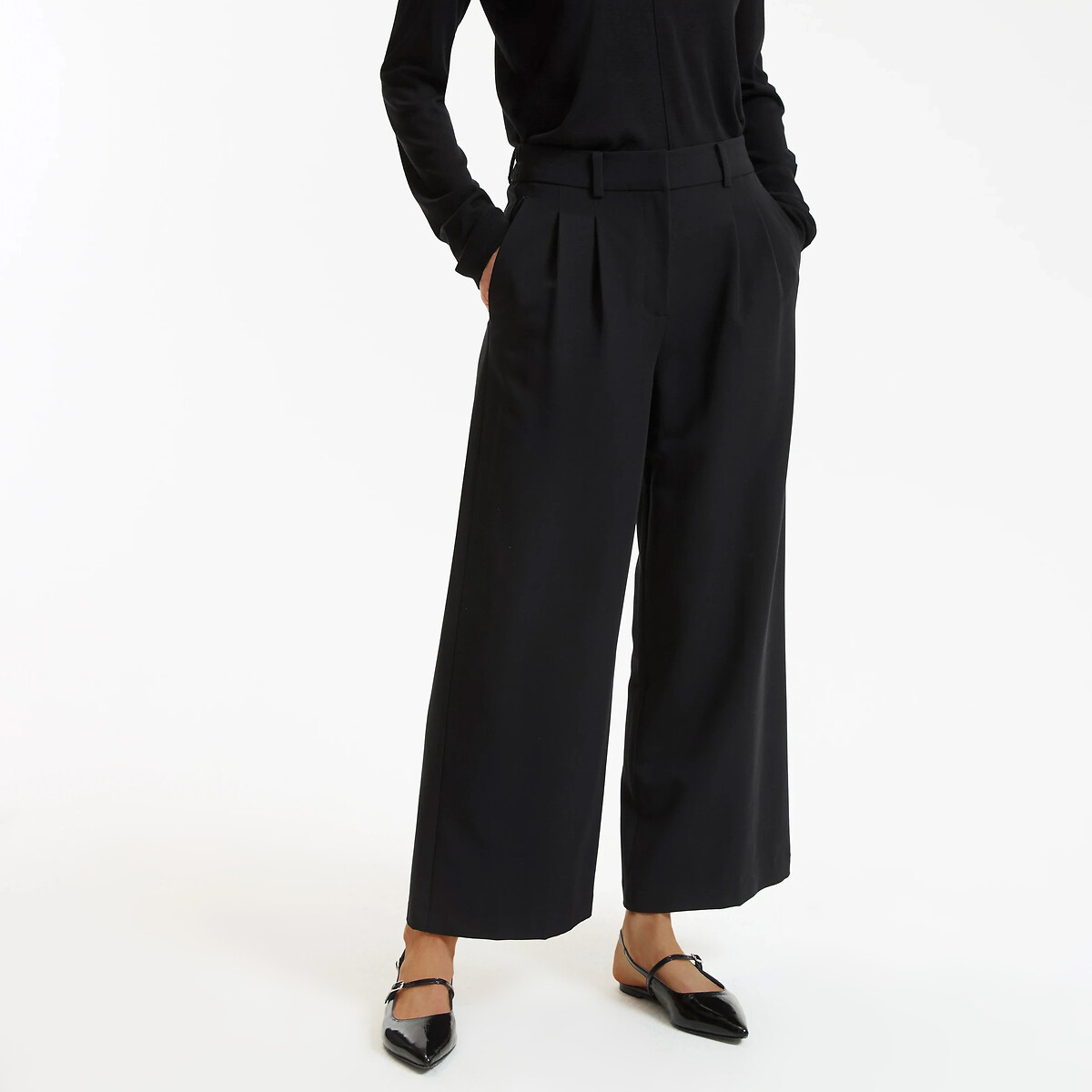 Φαρδύ παντελόνι κάπρι με πένσες