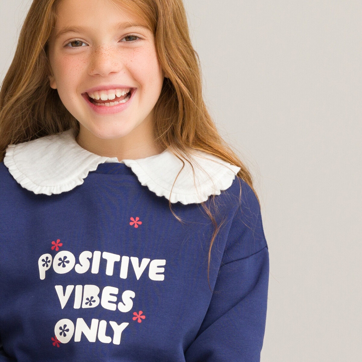 Φούτερ με στρογγυλή λαιμόκοψη