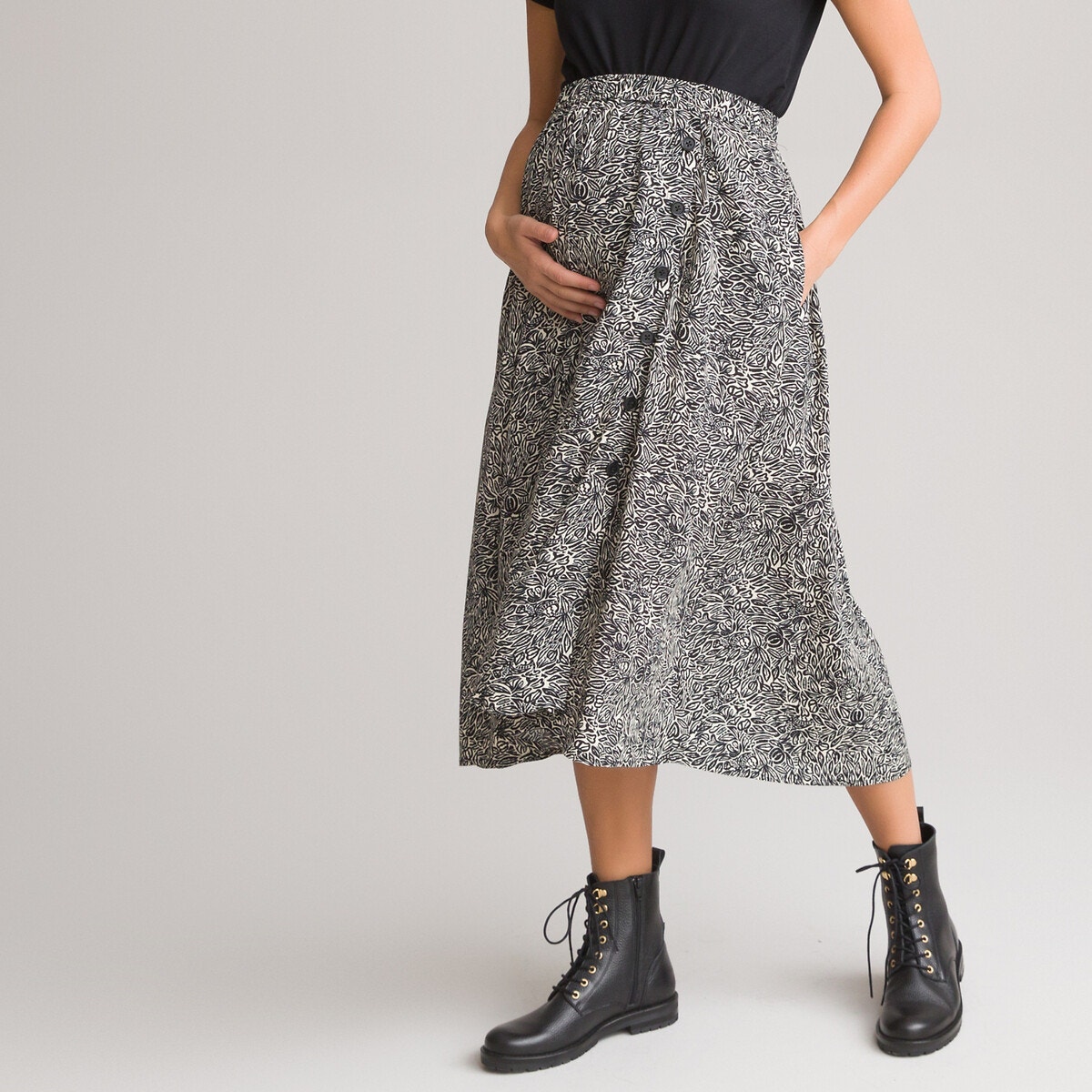 ΓΥΝΑΙΚΑ | Ρούχα Εγκυμοσύνης | Φούστες | Midi Εμπριμέ φούστα εγκυμοσύνης με χυτή εφαρμογή