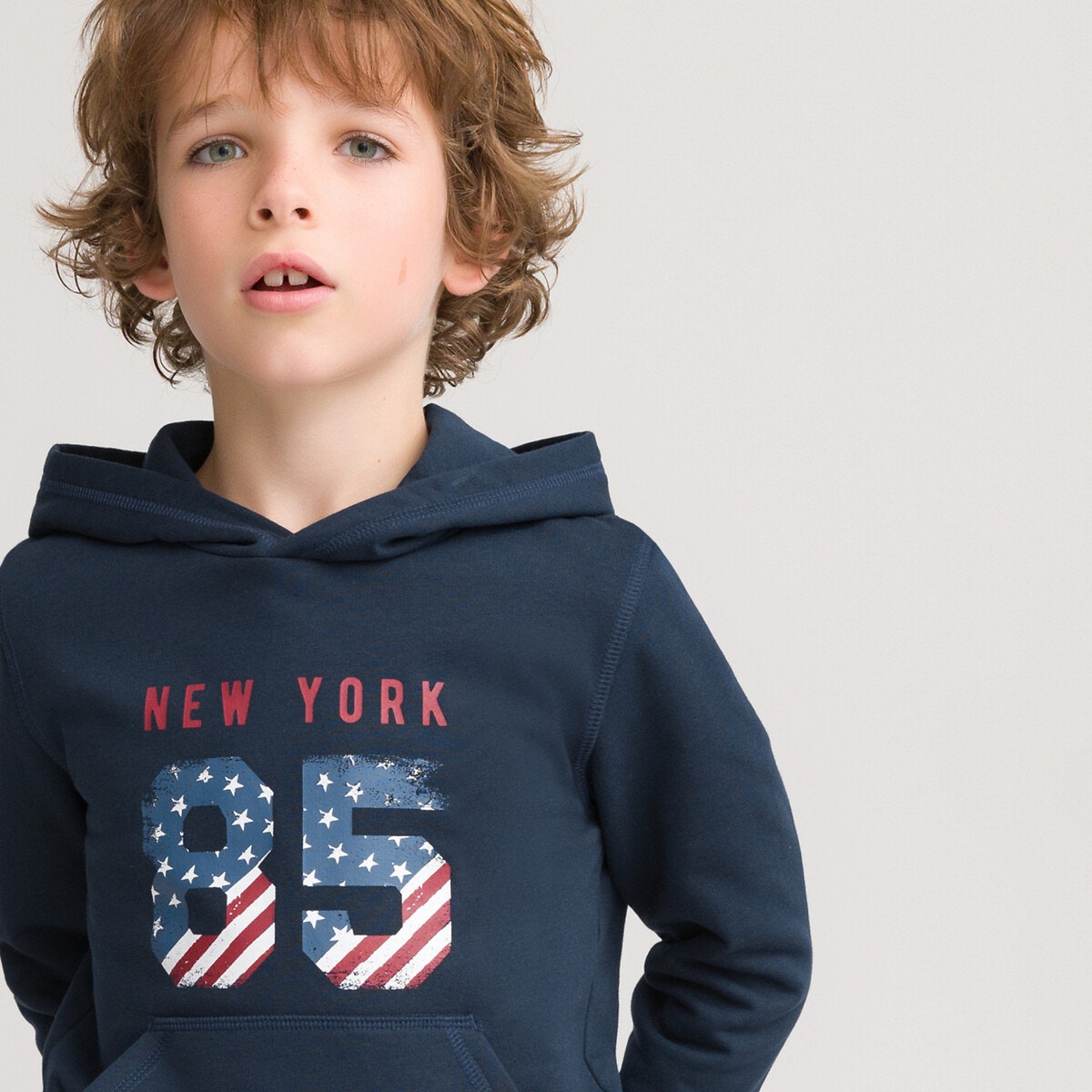 Φανελένιο φούτερ με κουκούλα από οργανικό βαμβάκι