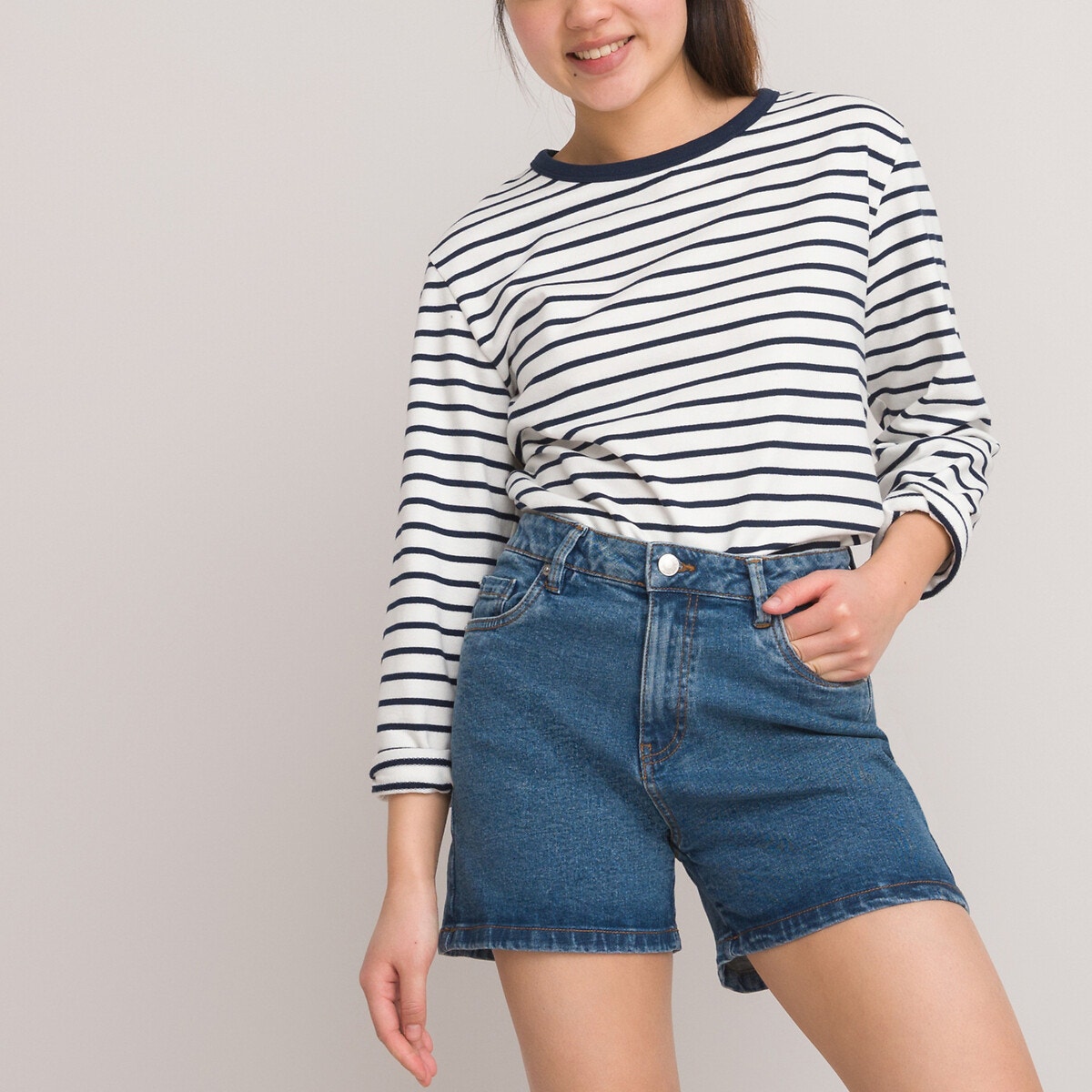 Μακρυμάνικη ριγέ μπλούζα από οργανικό βαμβάκι