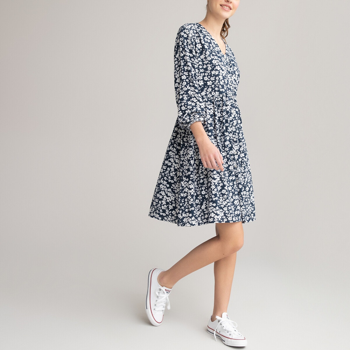 Χυτό εμπριμέ μακρυμάνικο φόρεμα