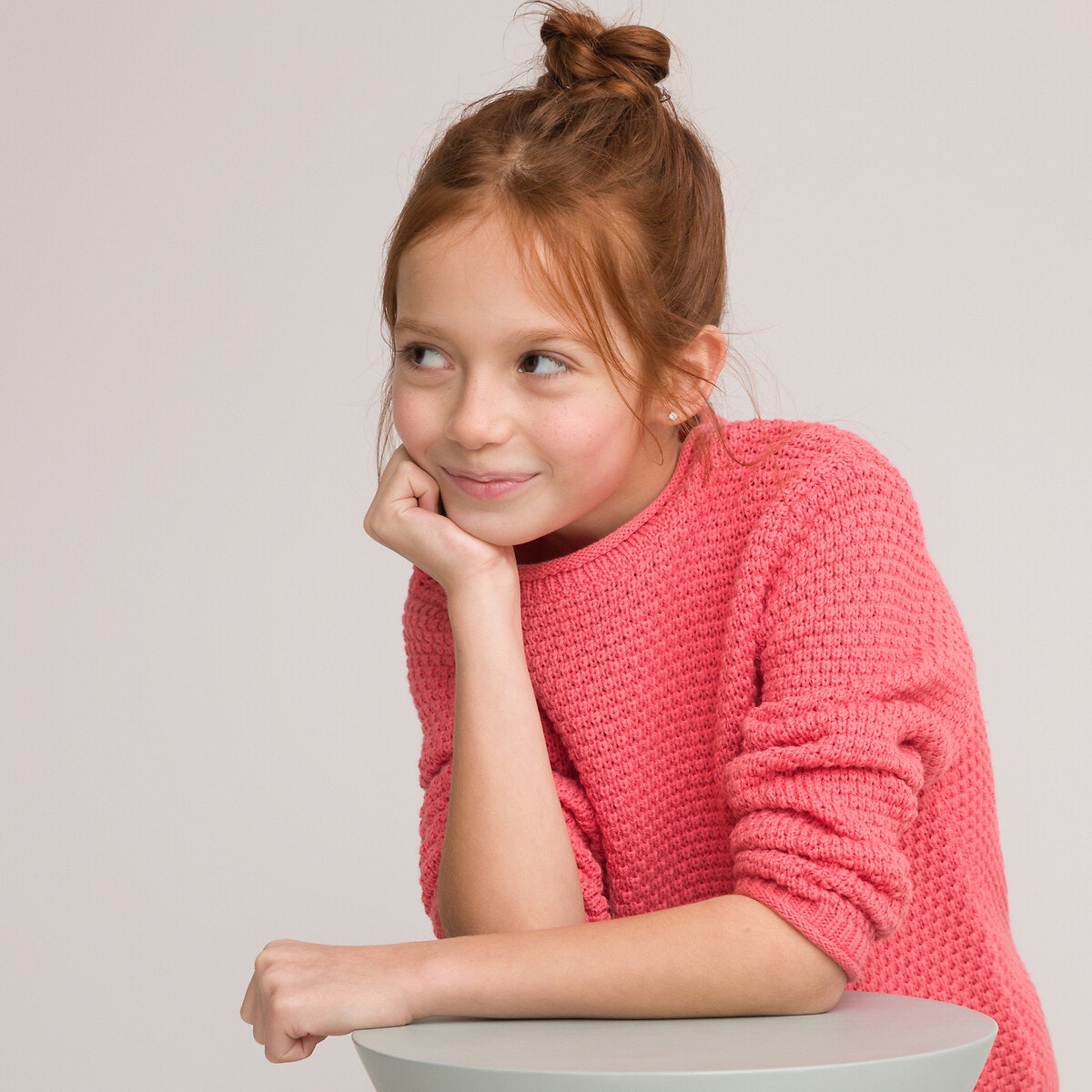 Πλεκτό με στρογγυλή λαιμόκοψη σε χοντρή πλέξη