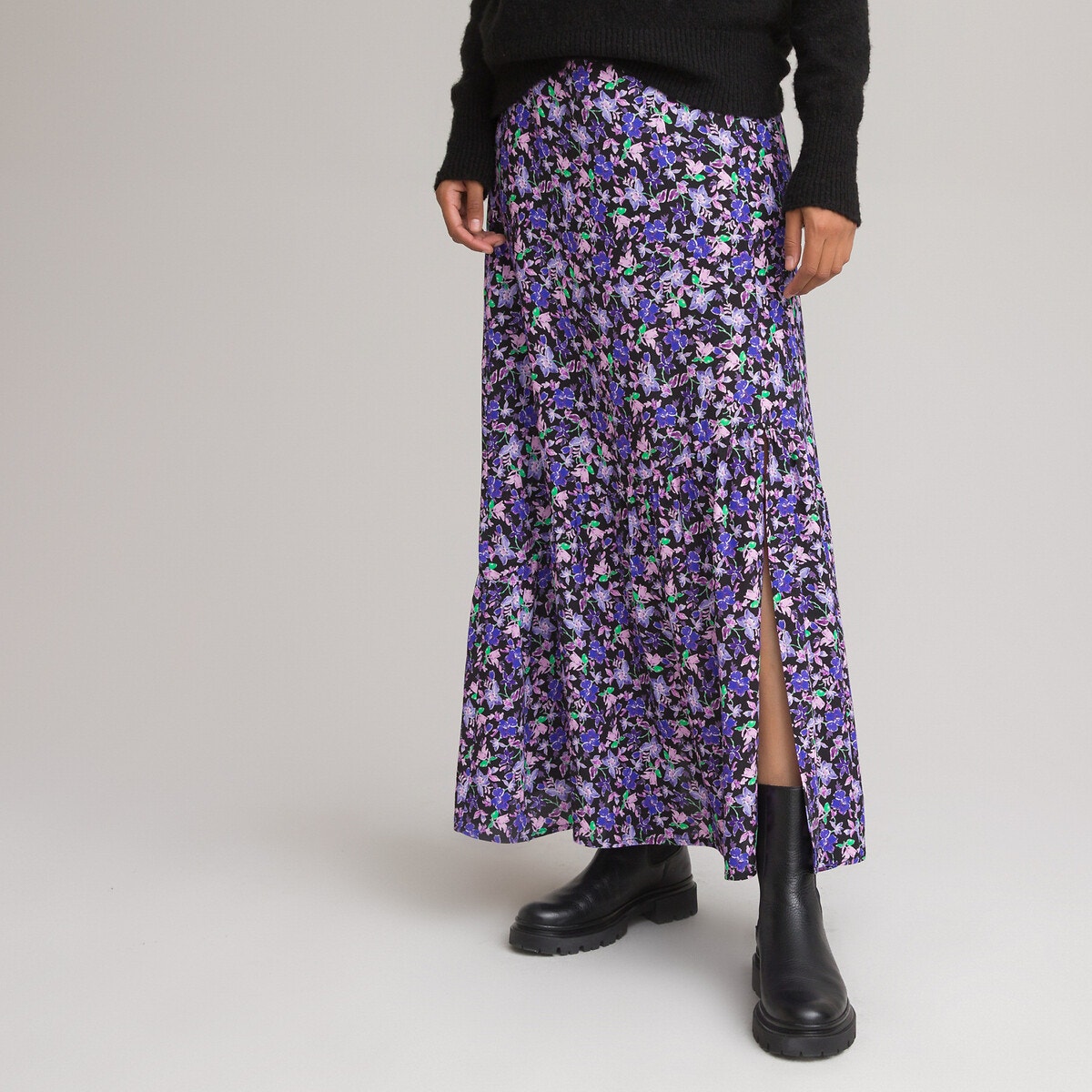 Μακρά ζακάρ φούστα με φλοράλ μοτίβο