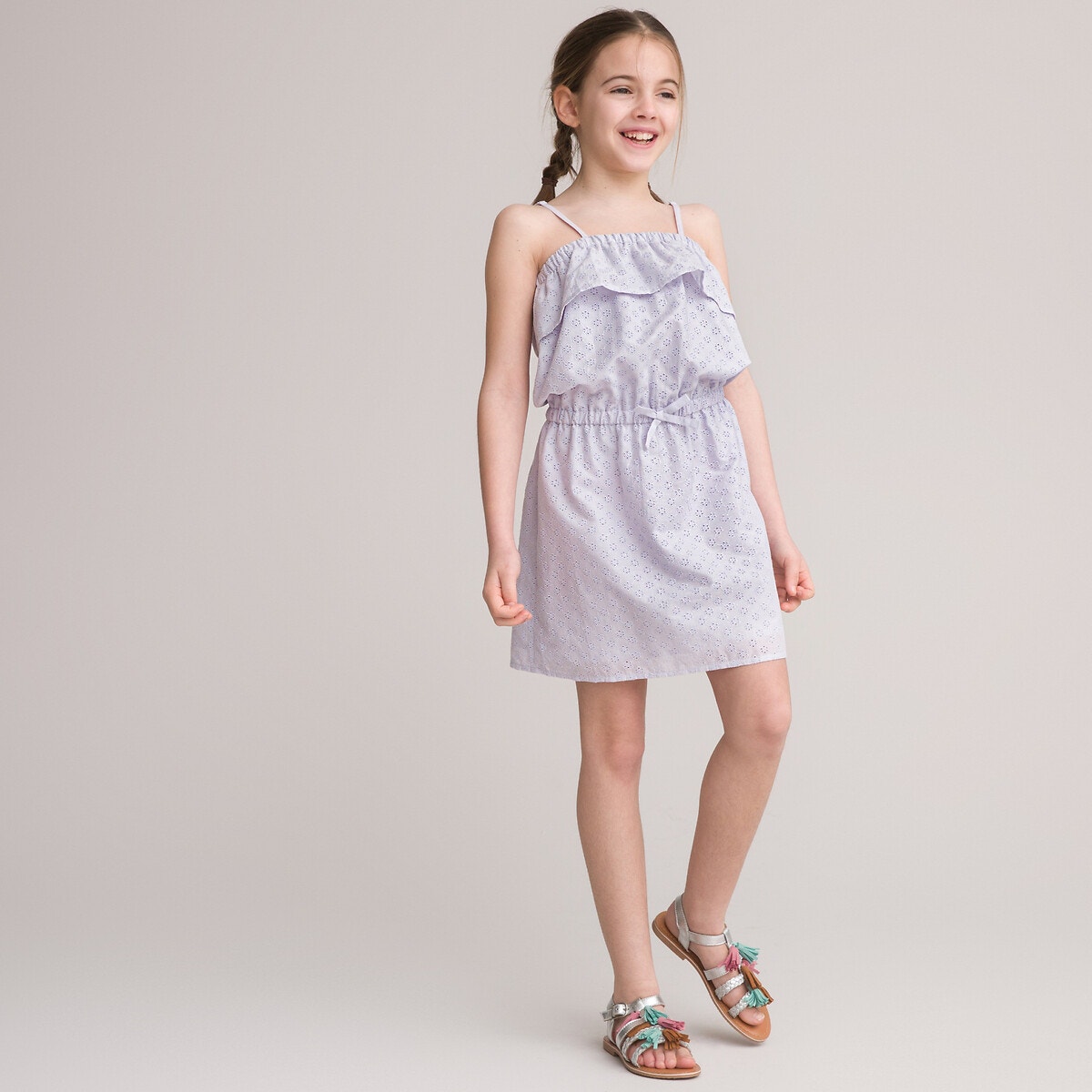 Φόρεμα με λεπτές τιράντες από κοφτό κέντημα, 3-12 ετών