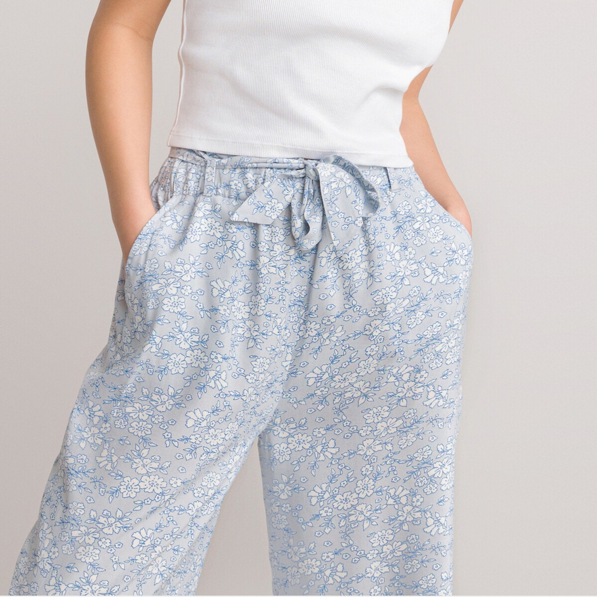 Χυτό φαρδύ παντελόνι με φλοράλ print, 10-18 ετών