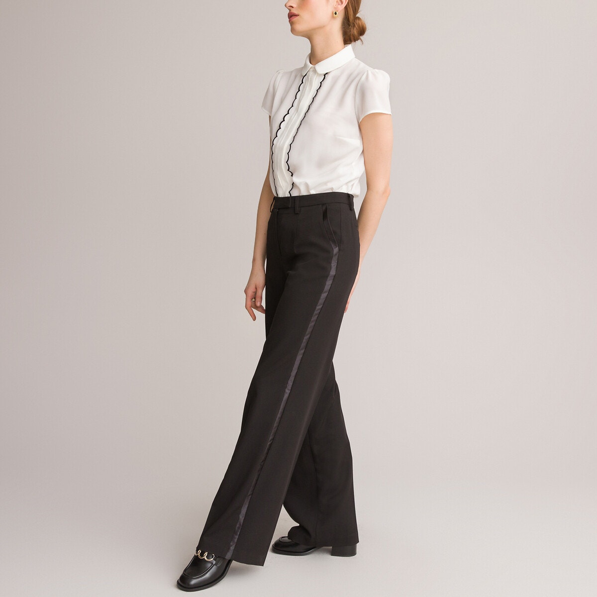 Φαρδύ παντελόνι σε στυλ σμόκιν