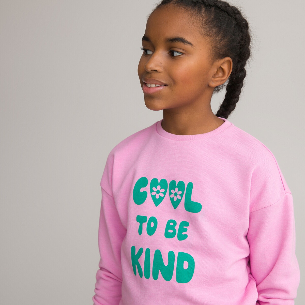 Φούτερ με στρογγυλή λαιμόκοψη και τυπωμένο μήνυμα μπροστά