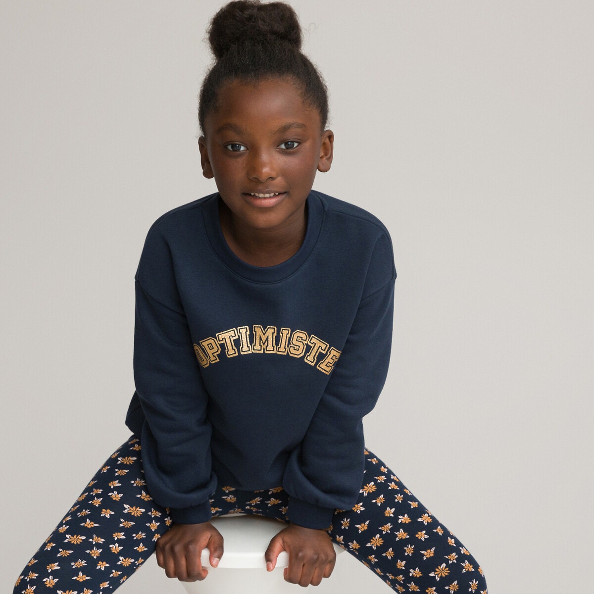 Φούτερ από φανέλα με στρογγυλή λαιμόκοψη και μήνυμα μπροστά