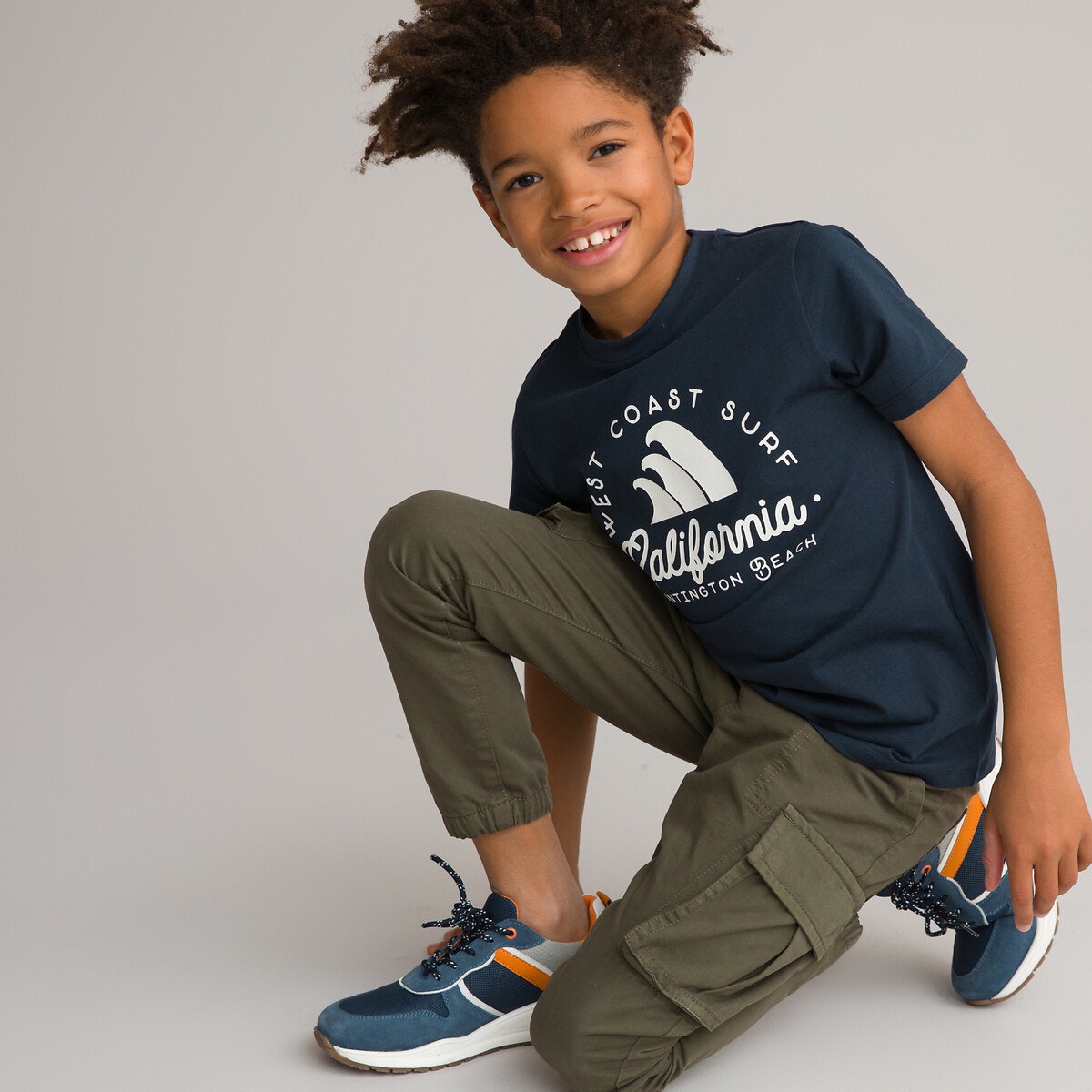 Κοντομάνικη μπλούζα με στάμπα μπροστά