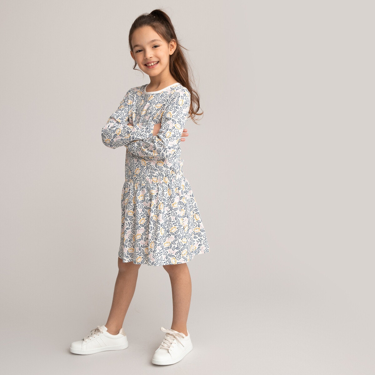 Μακρυμάνικο φόρεμα με φλοράλ μοτίβο