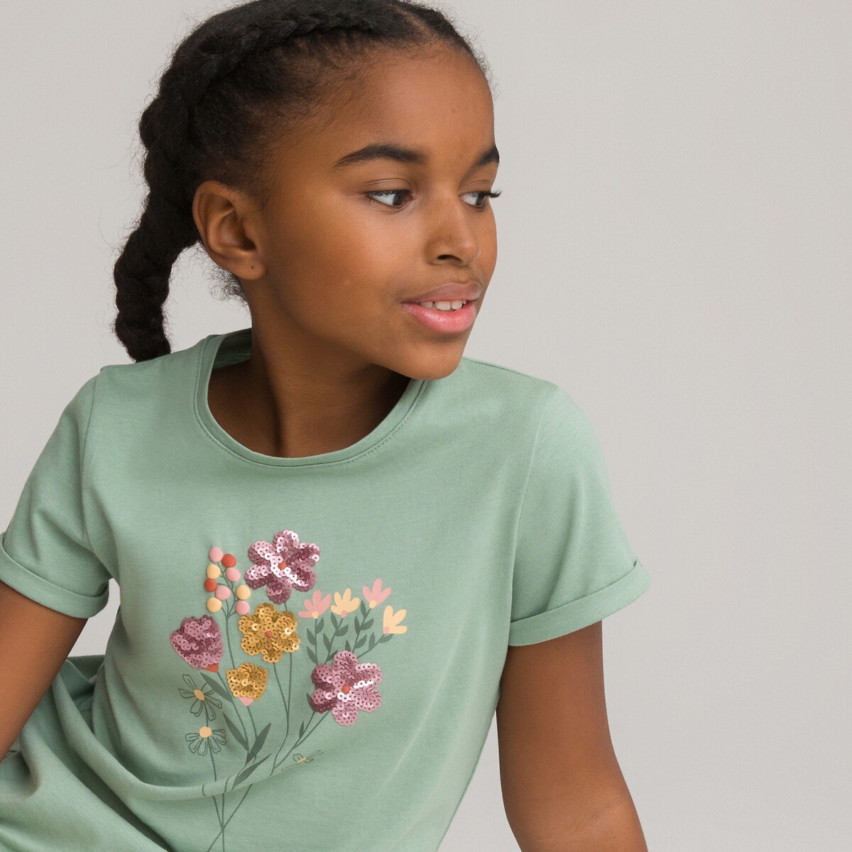 Μπλούζα με φλοράλ μοτίβο και πούλιες