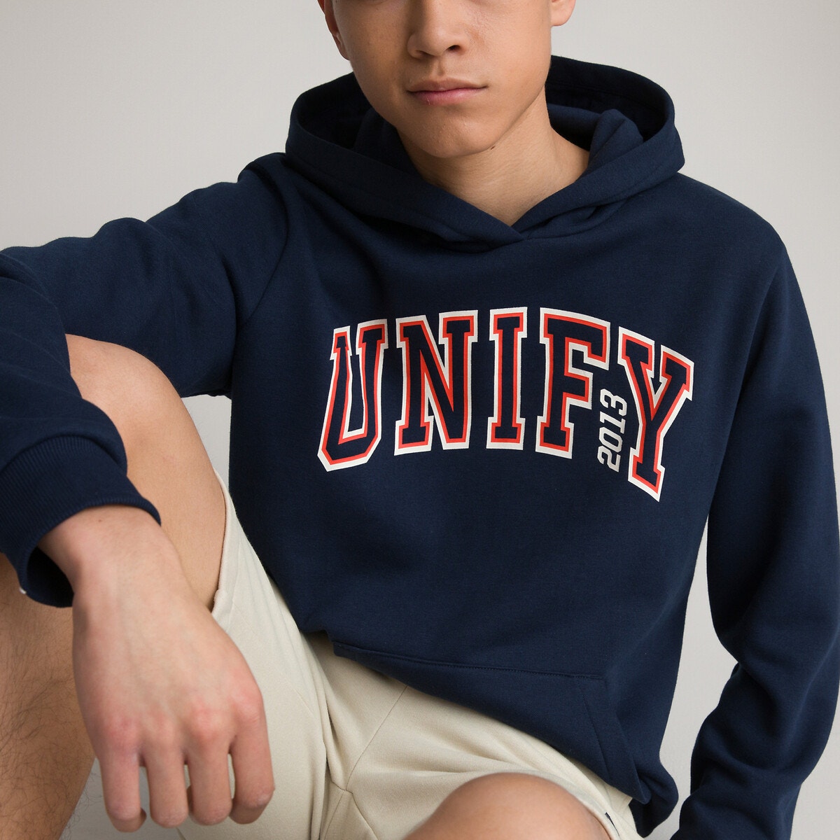 Φανελένιο φούτερ με κουκούλα