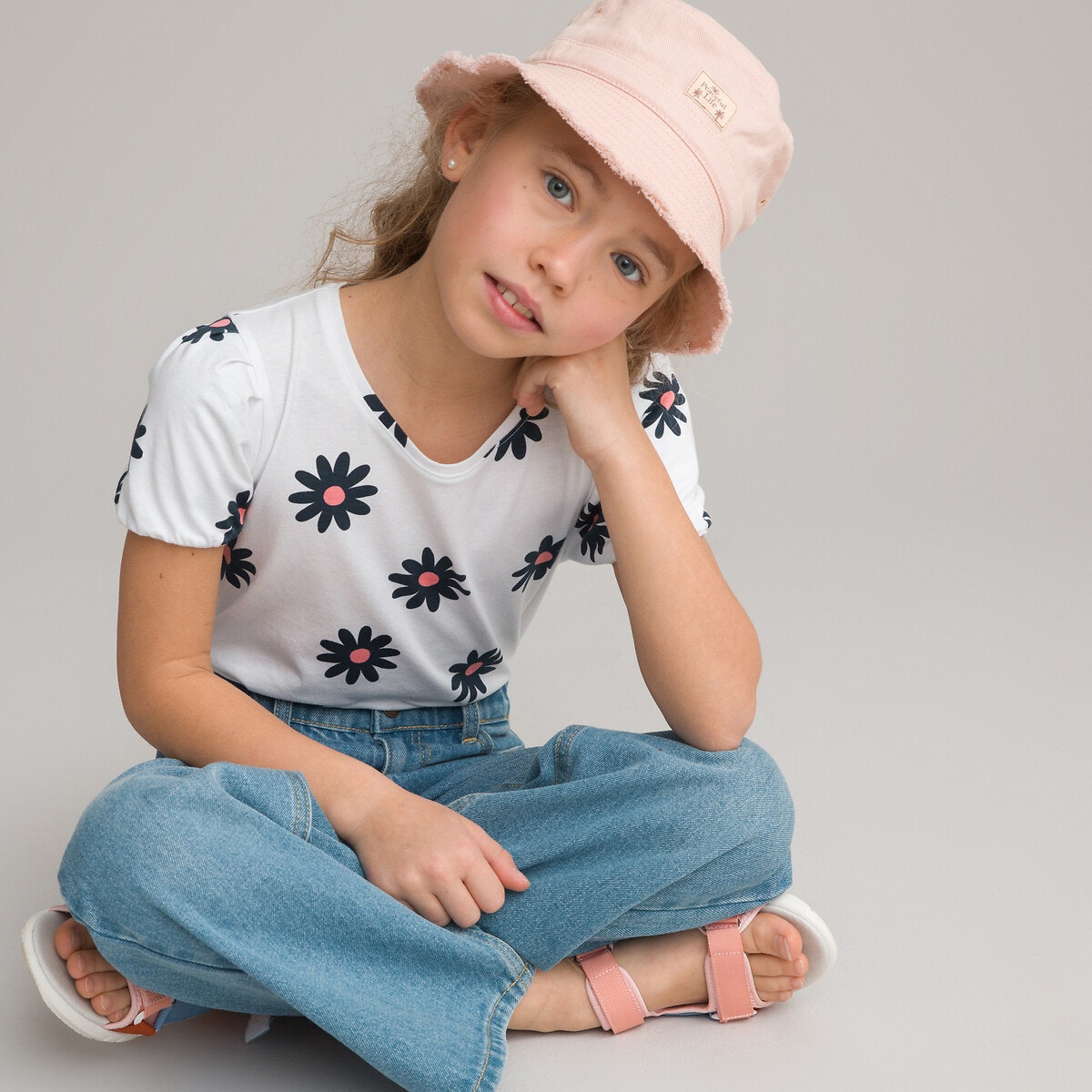 Κοντομάνικο T-shirt με φλοράλ μοτίβο