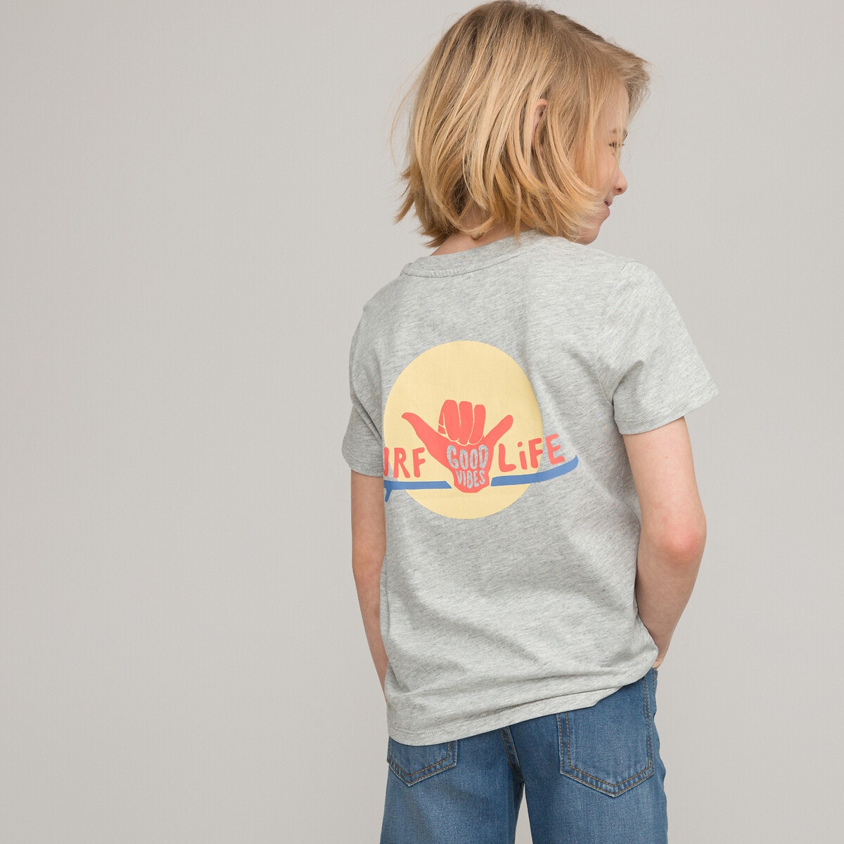 Κοντομάνικο T-shirt με στάμπα στην πλάτη