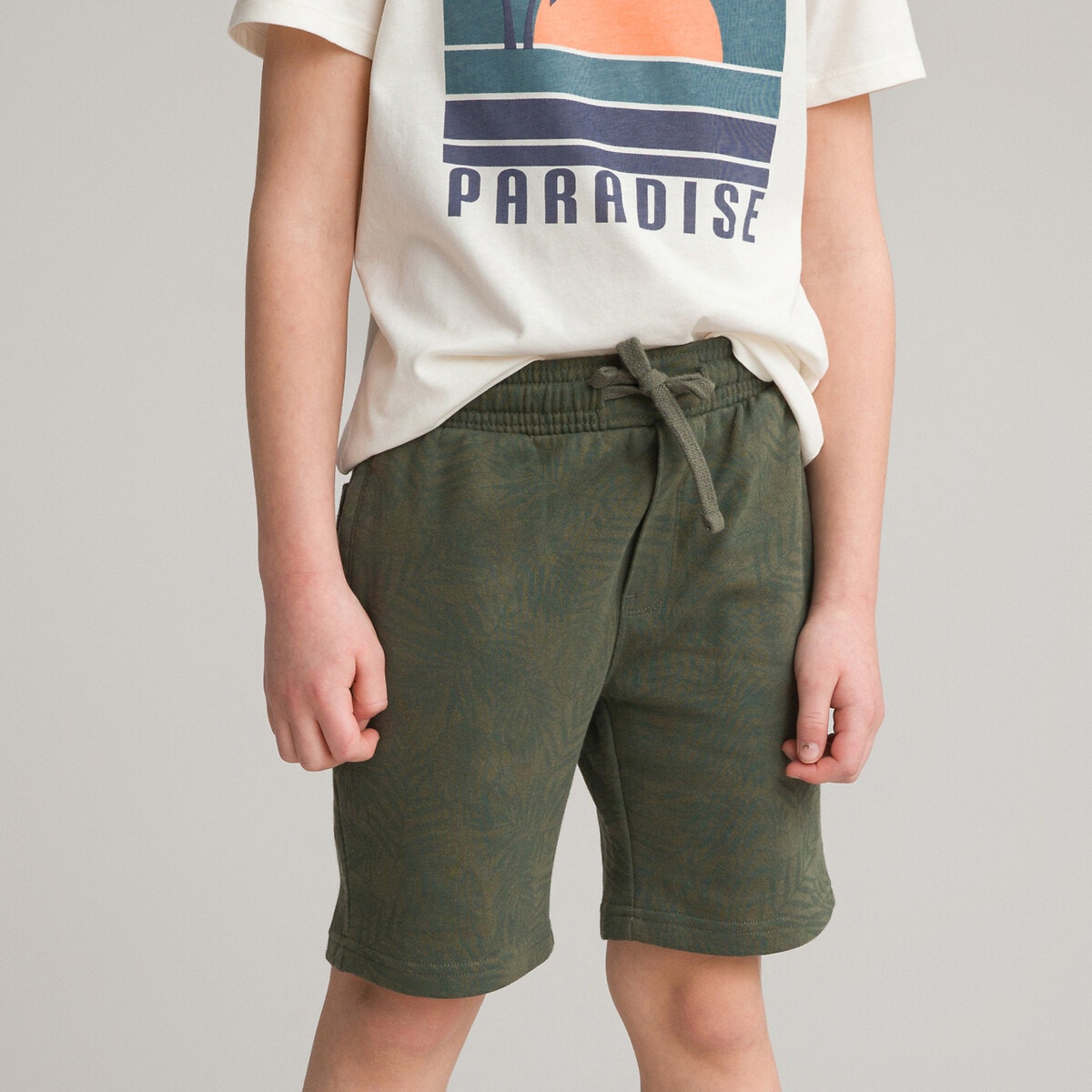 Βερμούδα με μοτίβο φύλλα