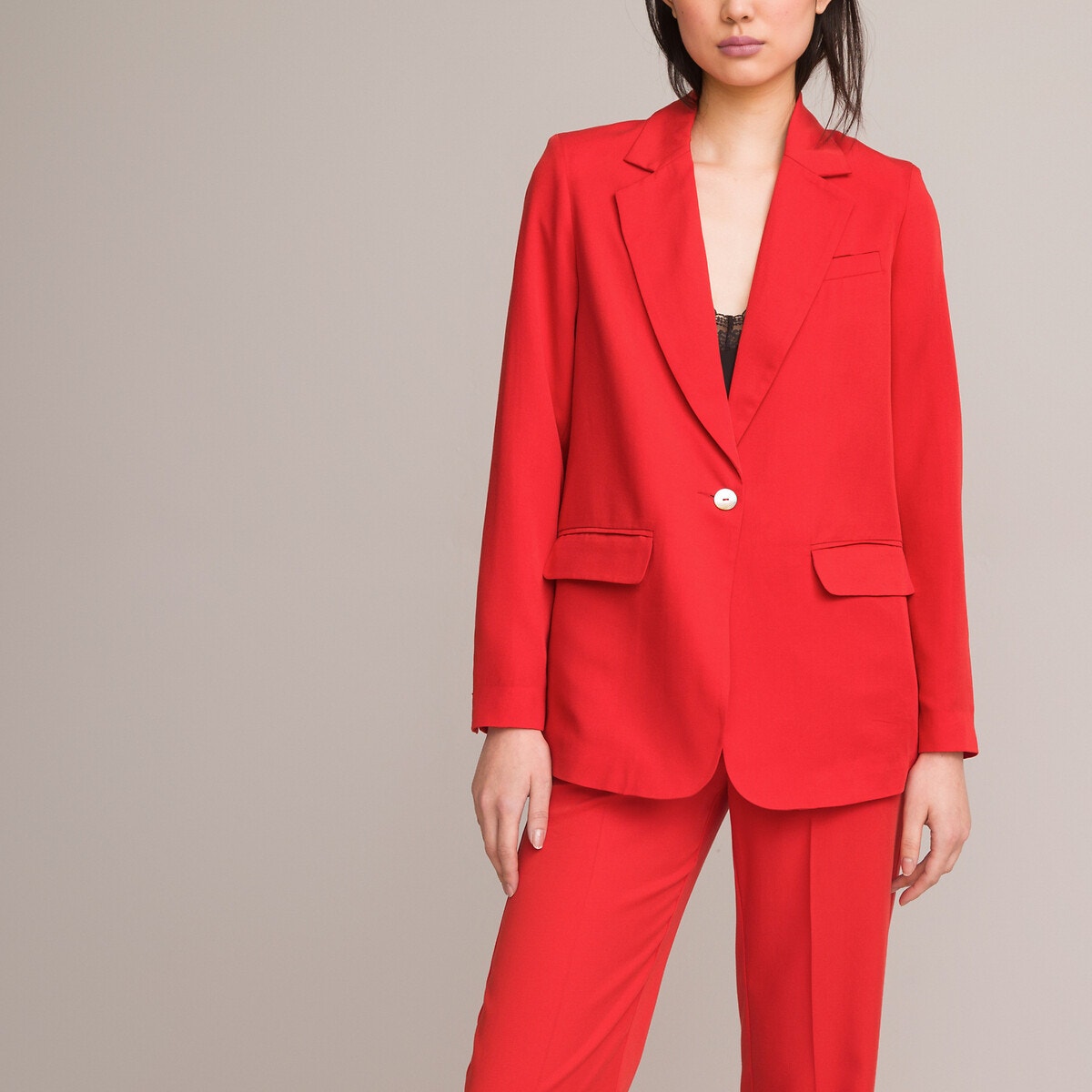 Μπλέιζερ σε ίσια γραμμή