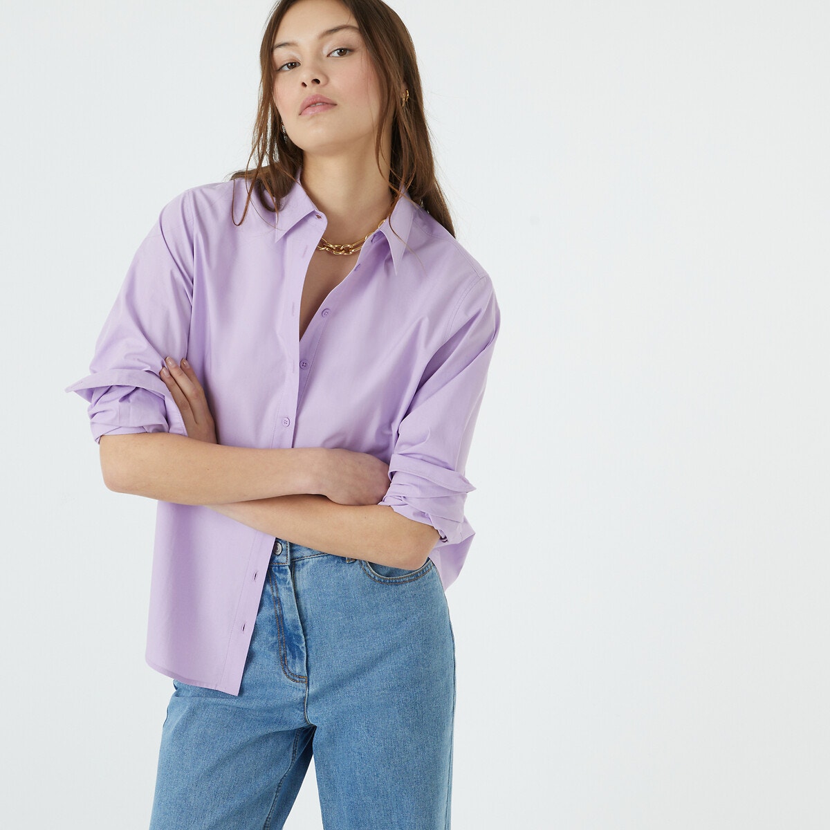 Μακρυμάνικο πουκάμισο σε άνετη γραμμή