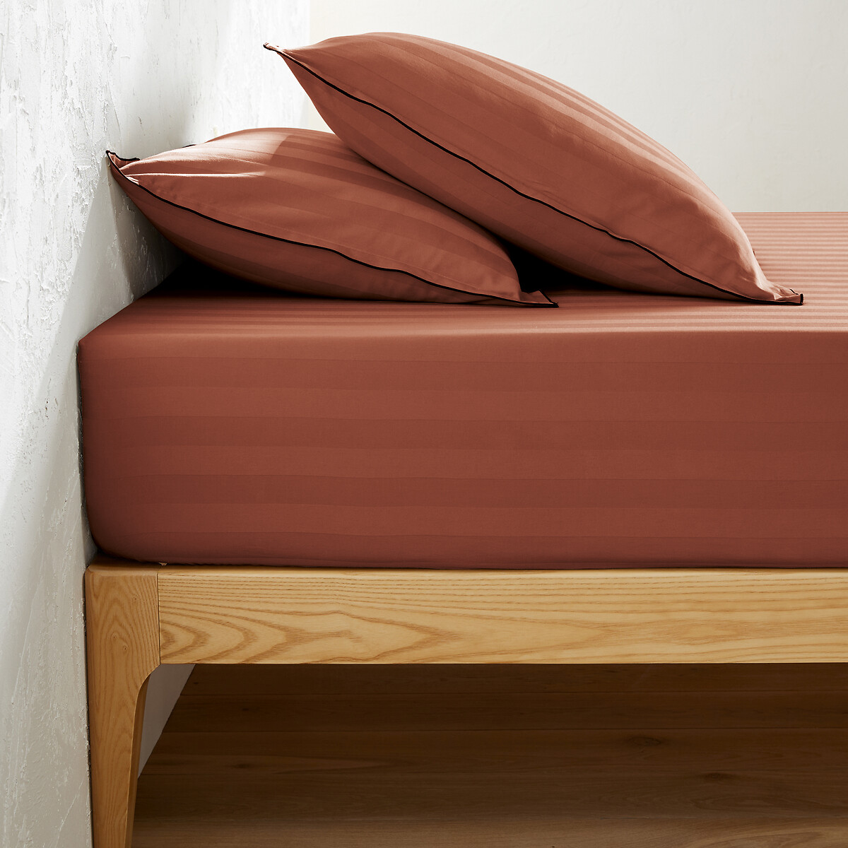 La Redoute Interieurs Σεντόνι με λάστιχο από προπλυμένο βαμβακερό σατέν 90x190 cm