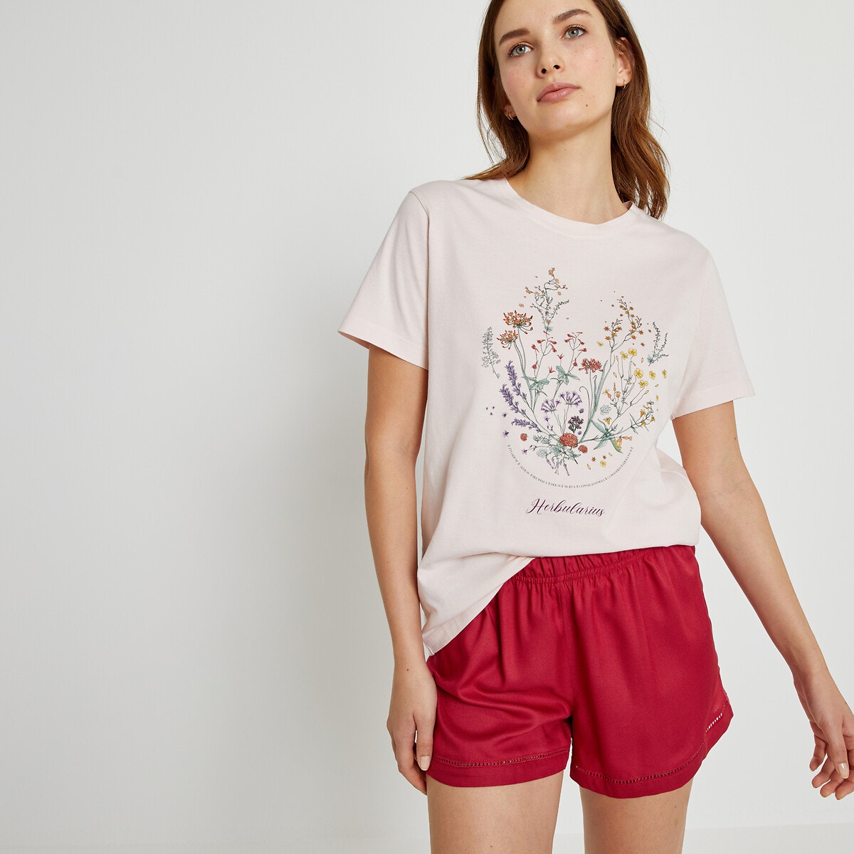 Εμπριμέ πιτζάμα με σορτς