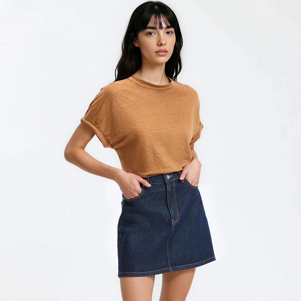 Λινή μπλούζα με στρογγυλή λαιμόκοψη