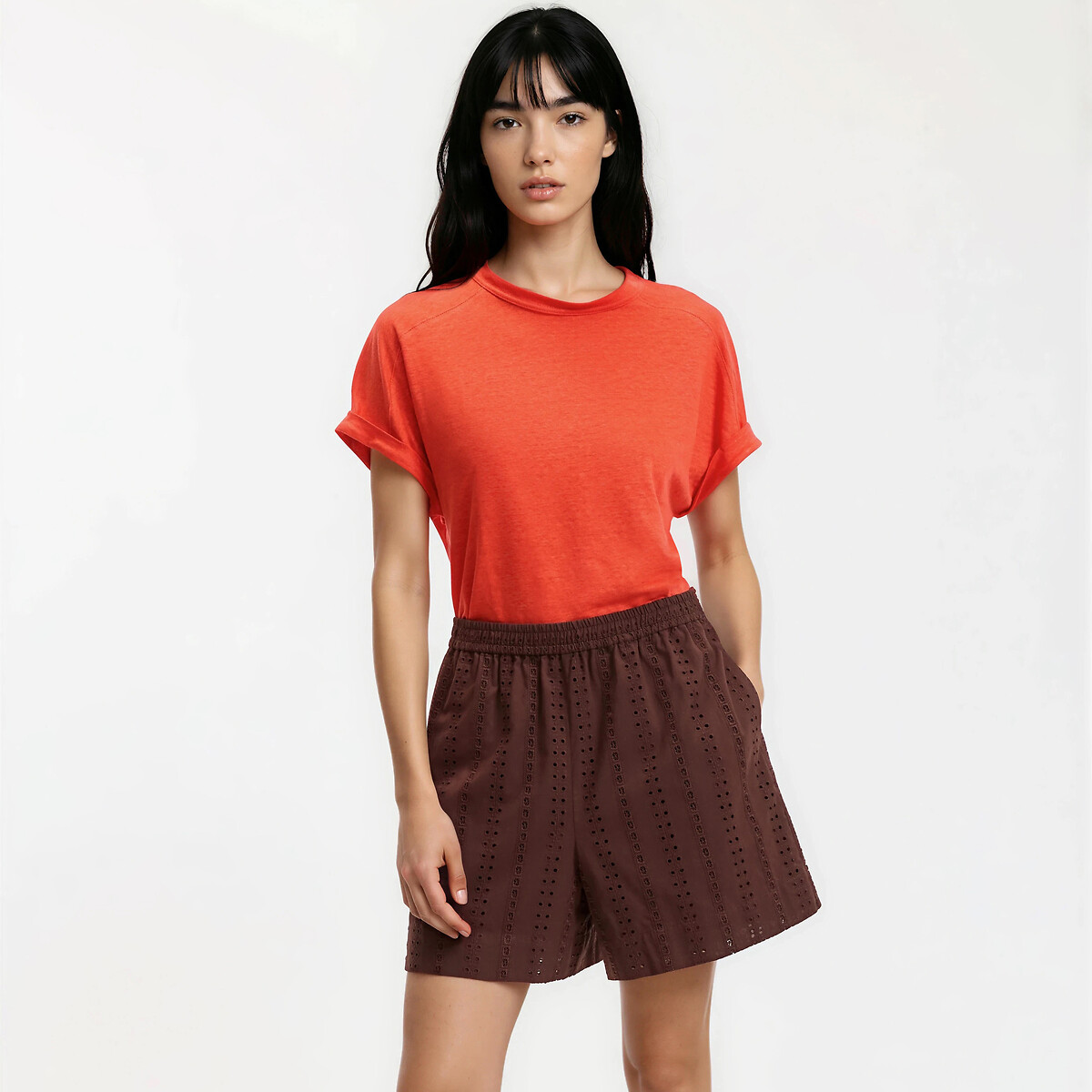 Λινή μπλούζα με στρογγυλή λαιμόκοψη