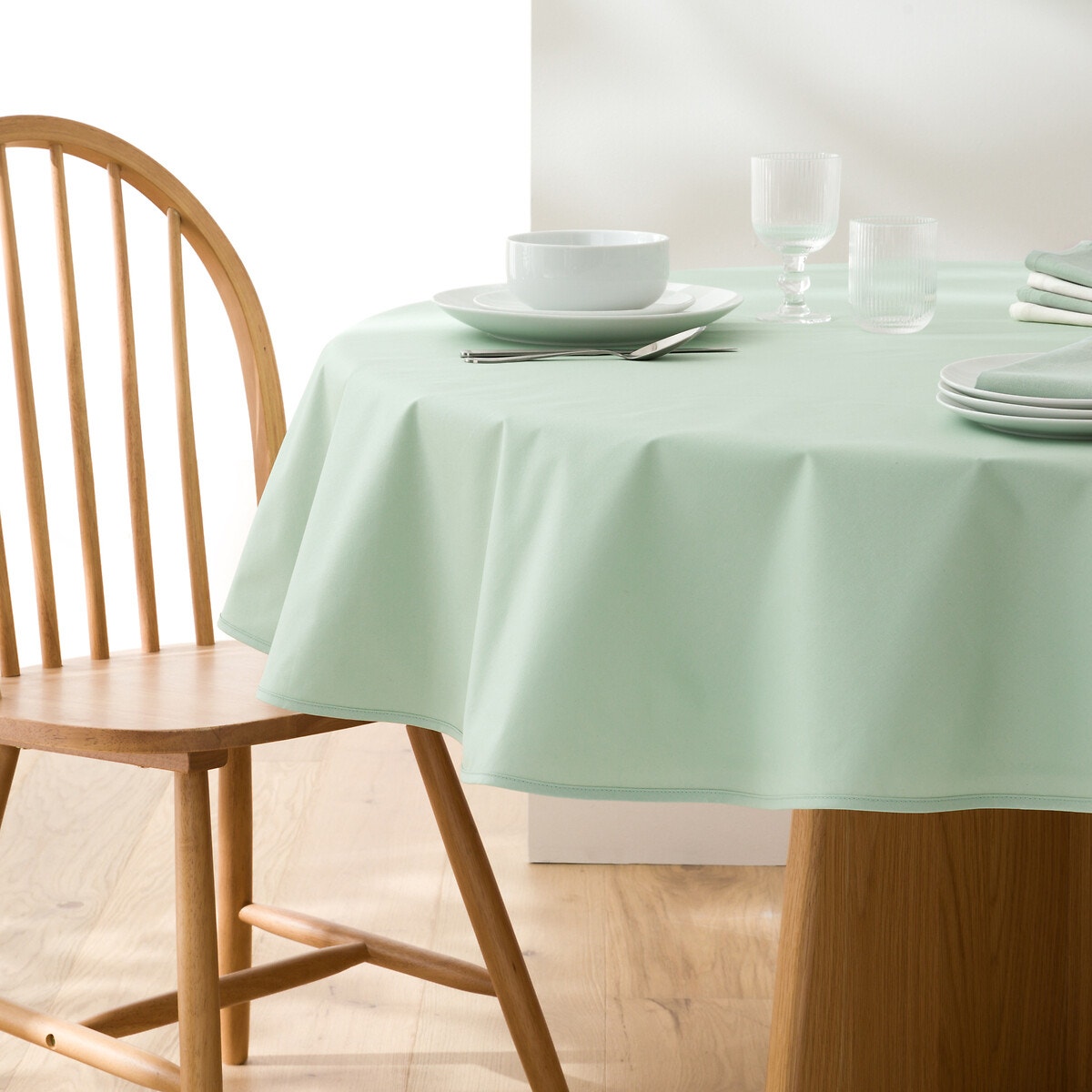 Βαμβακερό στρογγυλό τραπεζομάντηλο με απαλή υφή 160 cm