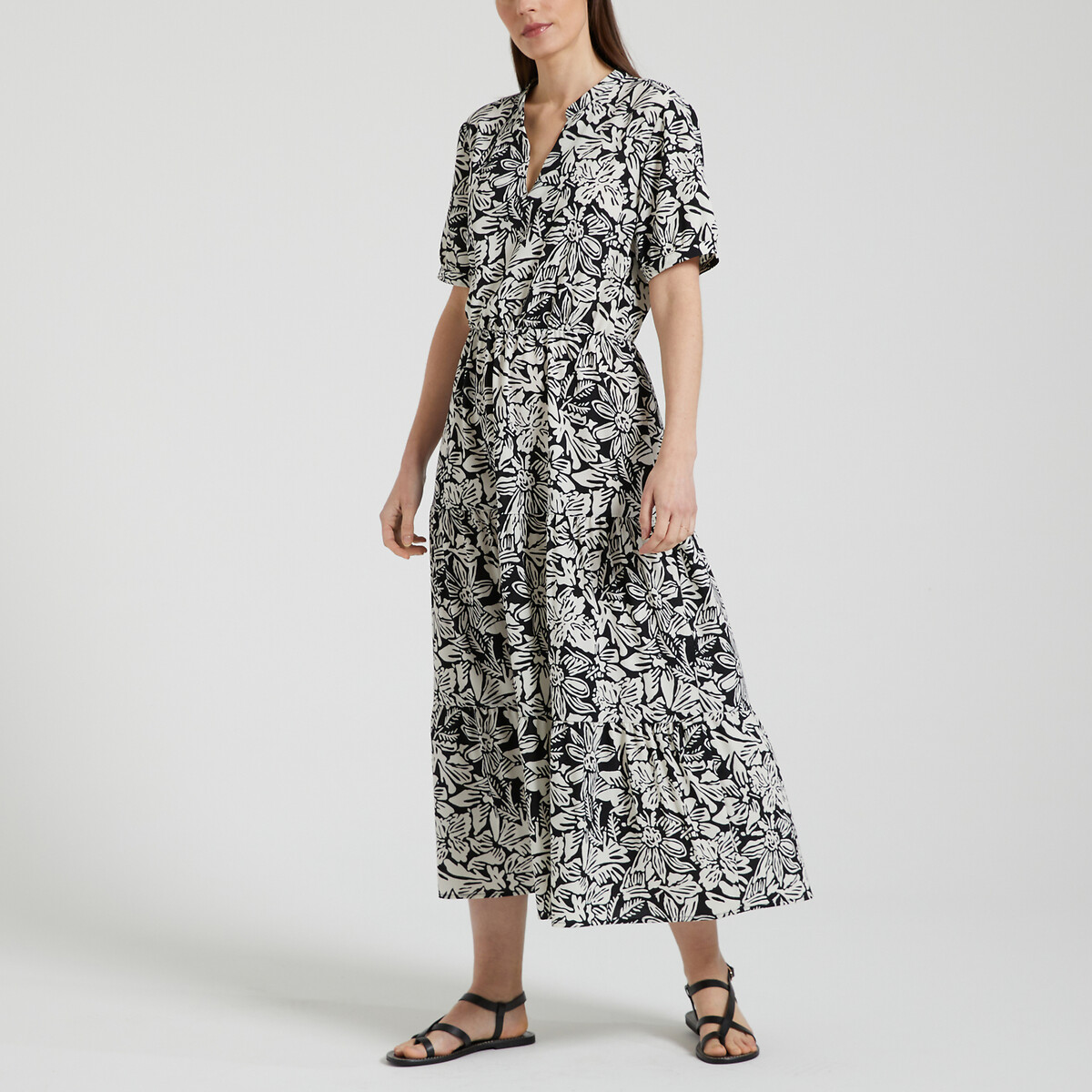 Μακρύ εμπριμέ φόρεμα