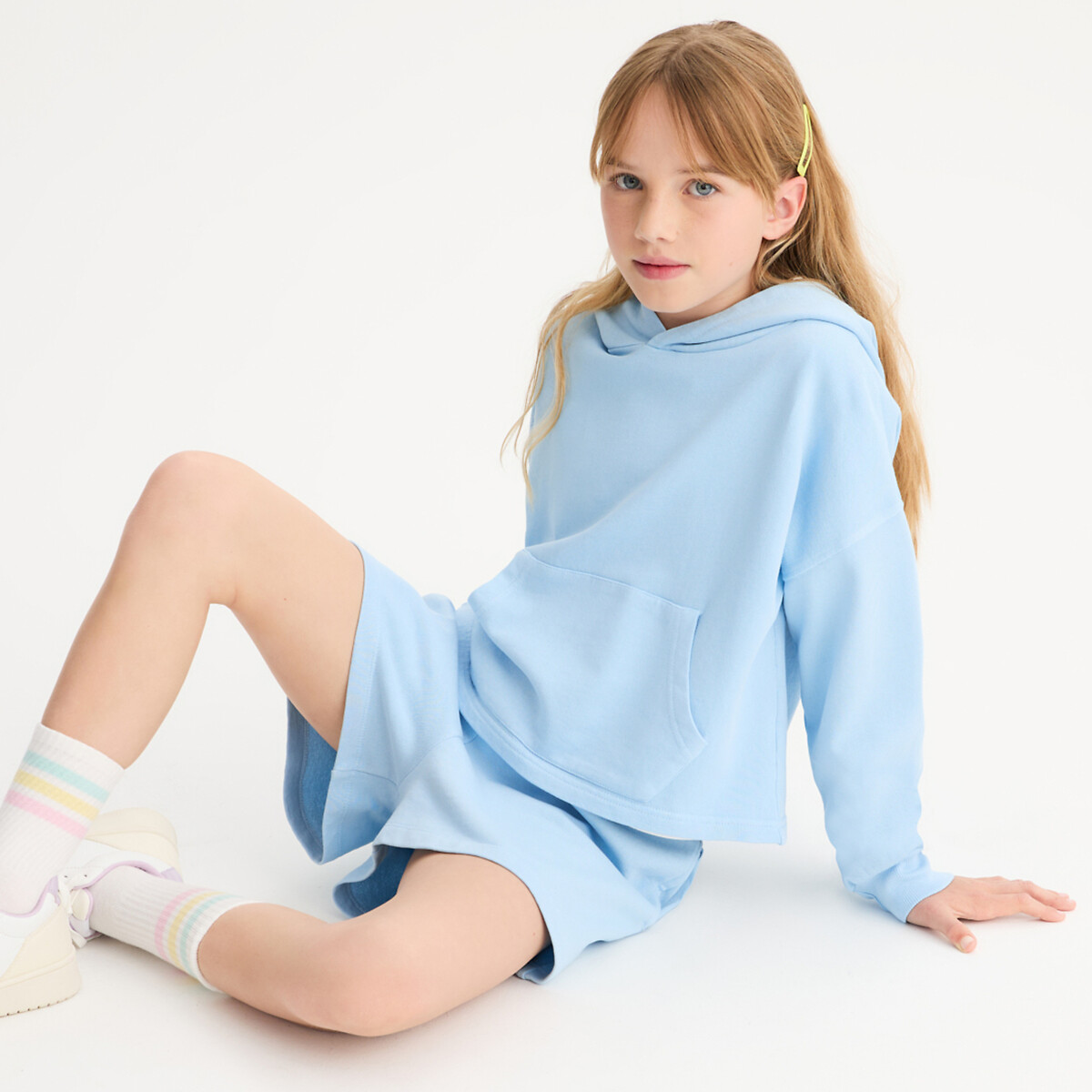 Φανελένιο φούτερ με κουκούλα