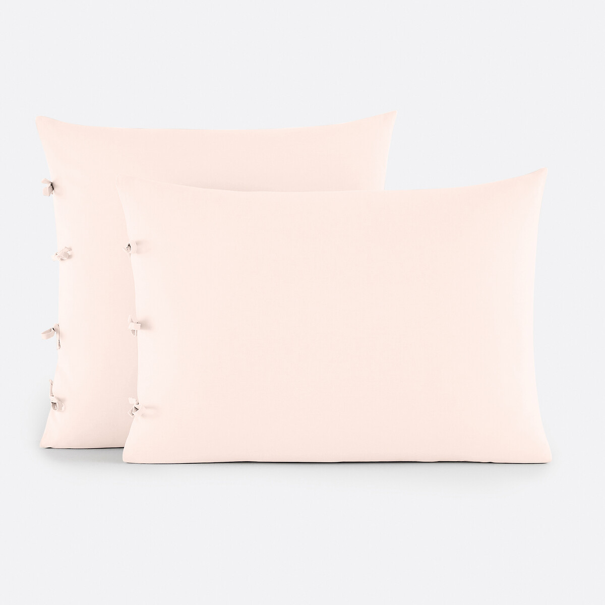 Βαμβακερή μονόχρωμη μαξιλαροθήκη με φιογκάκια 50x70 cm