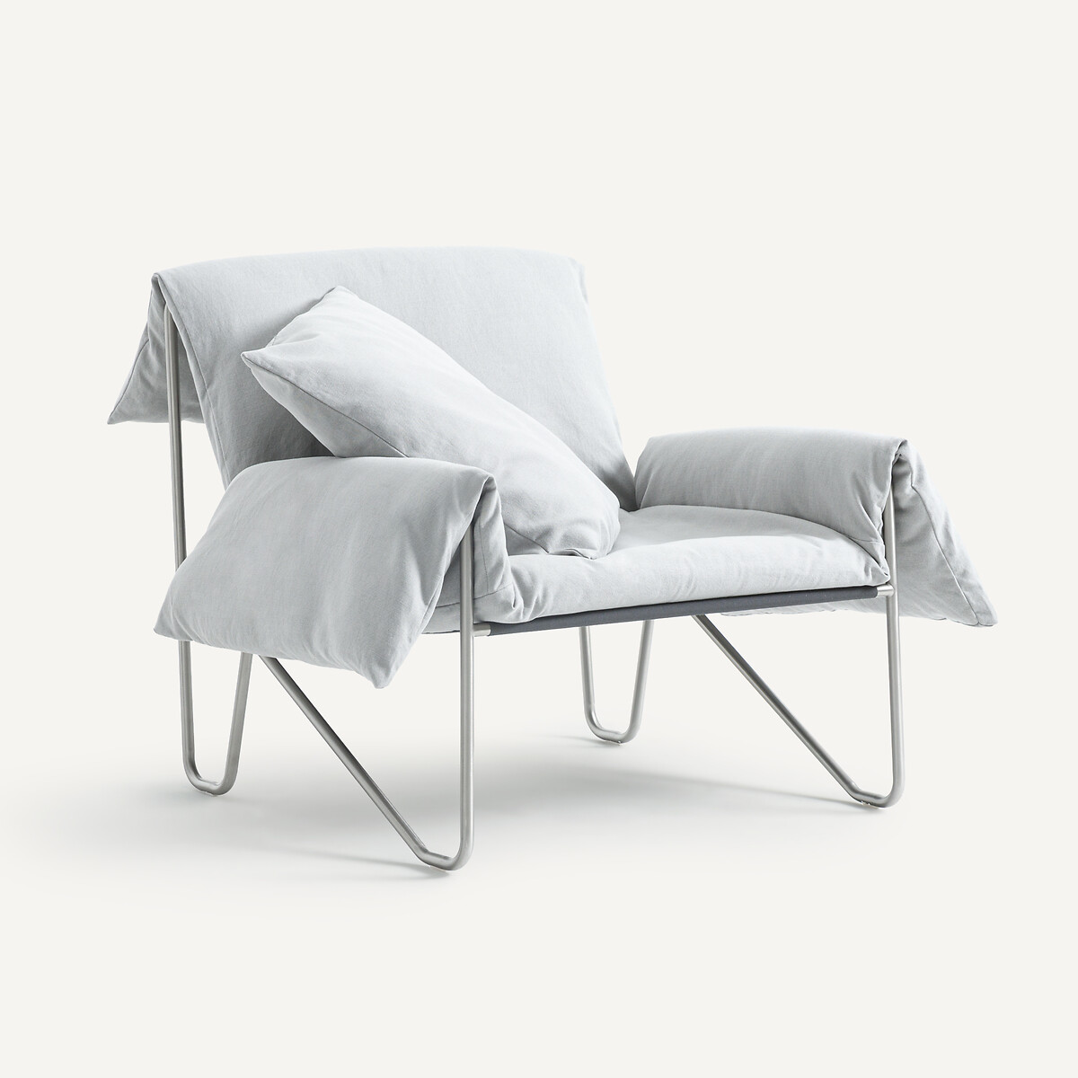 OTTO STUDIO FOR AM.PM Μεταλλική πολυθρόνα με μαξιλάρι από βαμβάκι και λινό