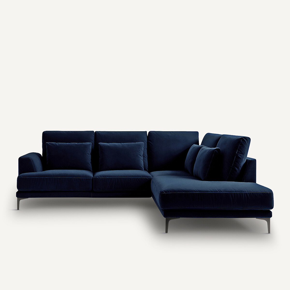 Γωνιακός καναπές με δεξιά κλειστή γωνία και βελούδινη ταπετσαρία Μ222xΠ258xΥ83cm