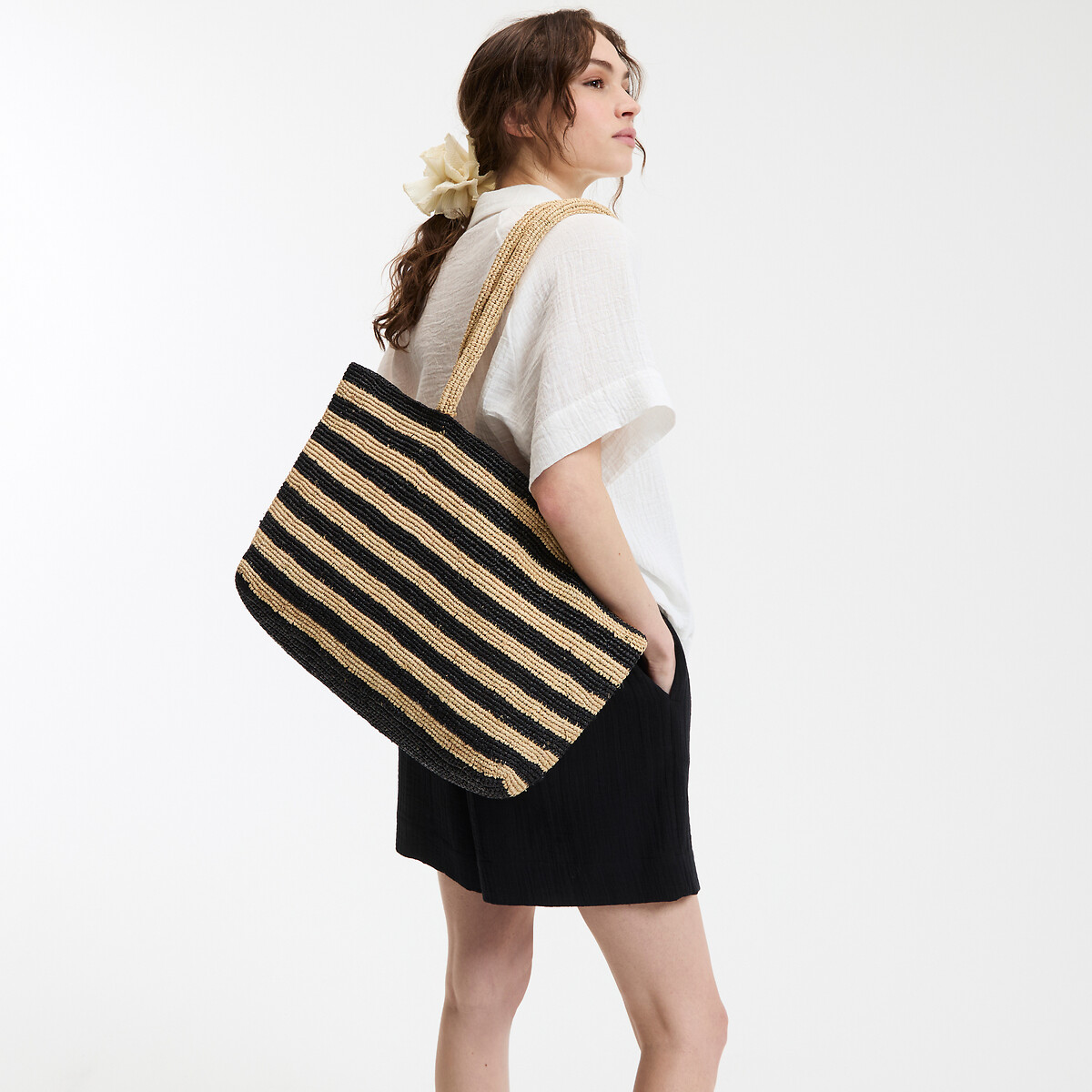 La Redoute Collections Δίχρωμη τσάντα από raphia